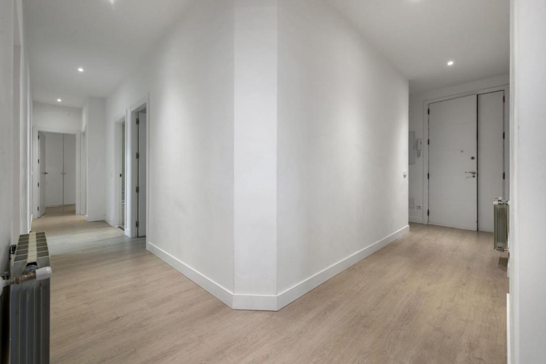 3 Bedrooms 2 Bathrooms Furnished - Salamanca - Modern And Bright - Mintystay Madrid