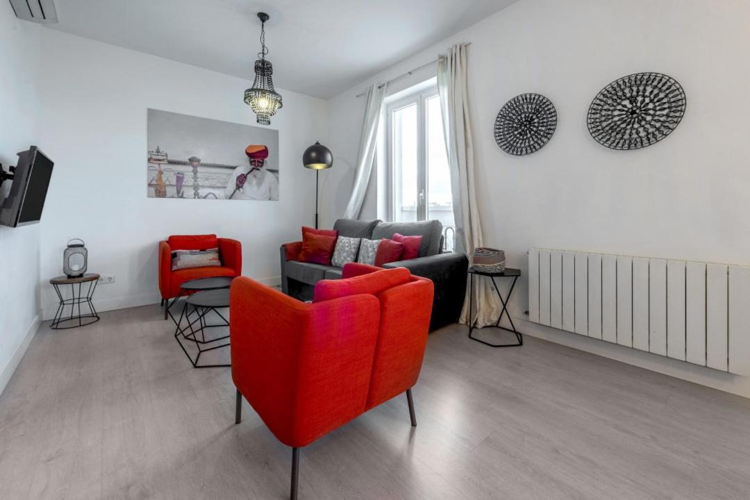 3 Bedrooms 2 Bathrooms Furnished - Salamanca - Modern And Bright - Mintystay