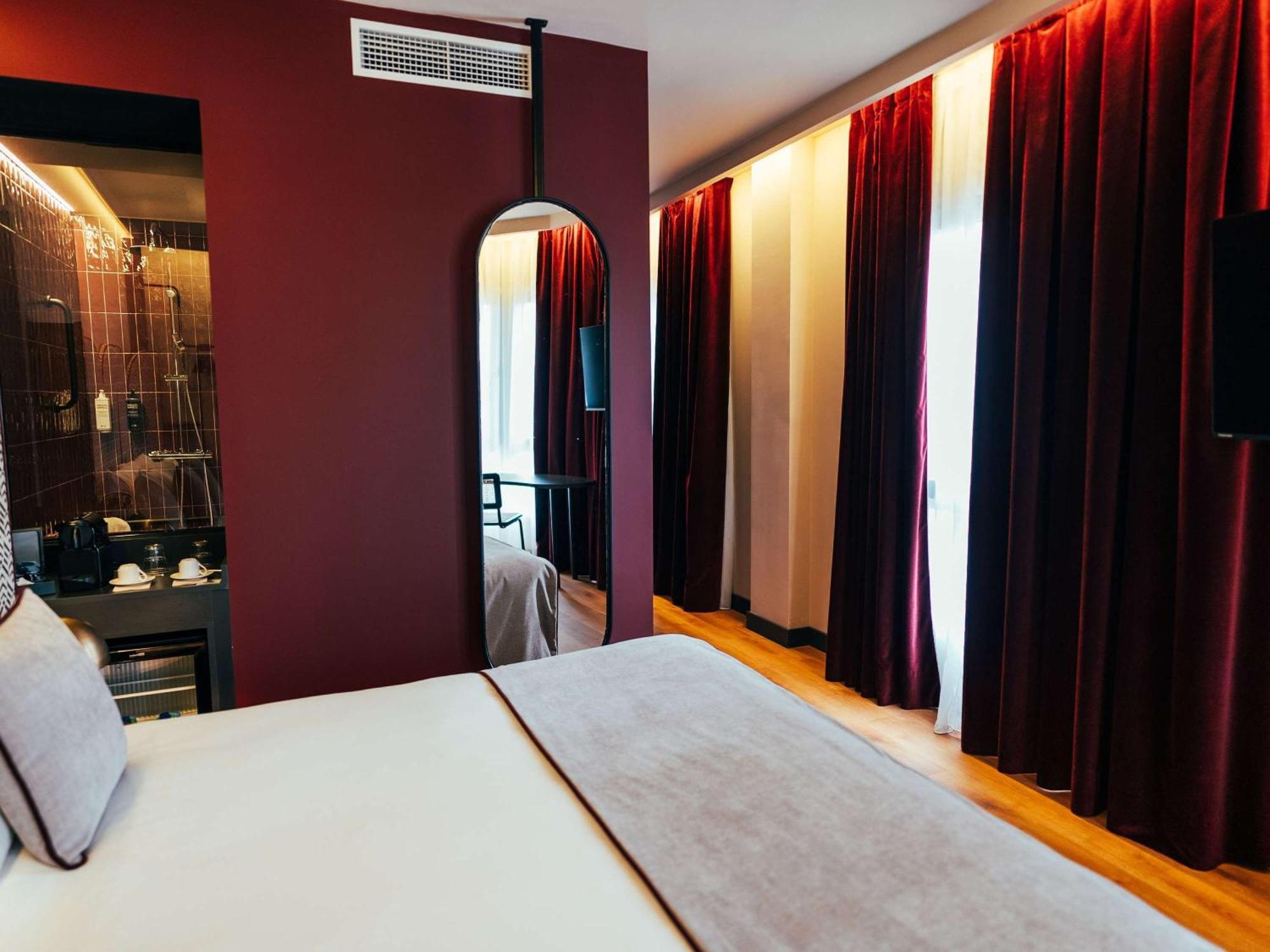 Ibis Styles Centro Maravillas Hotel 2*