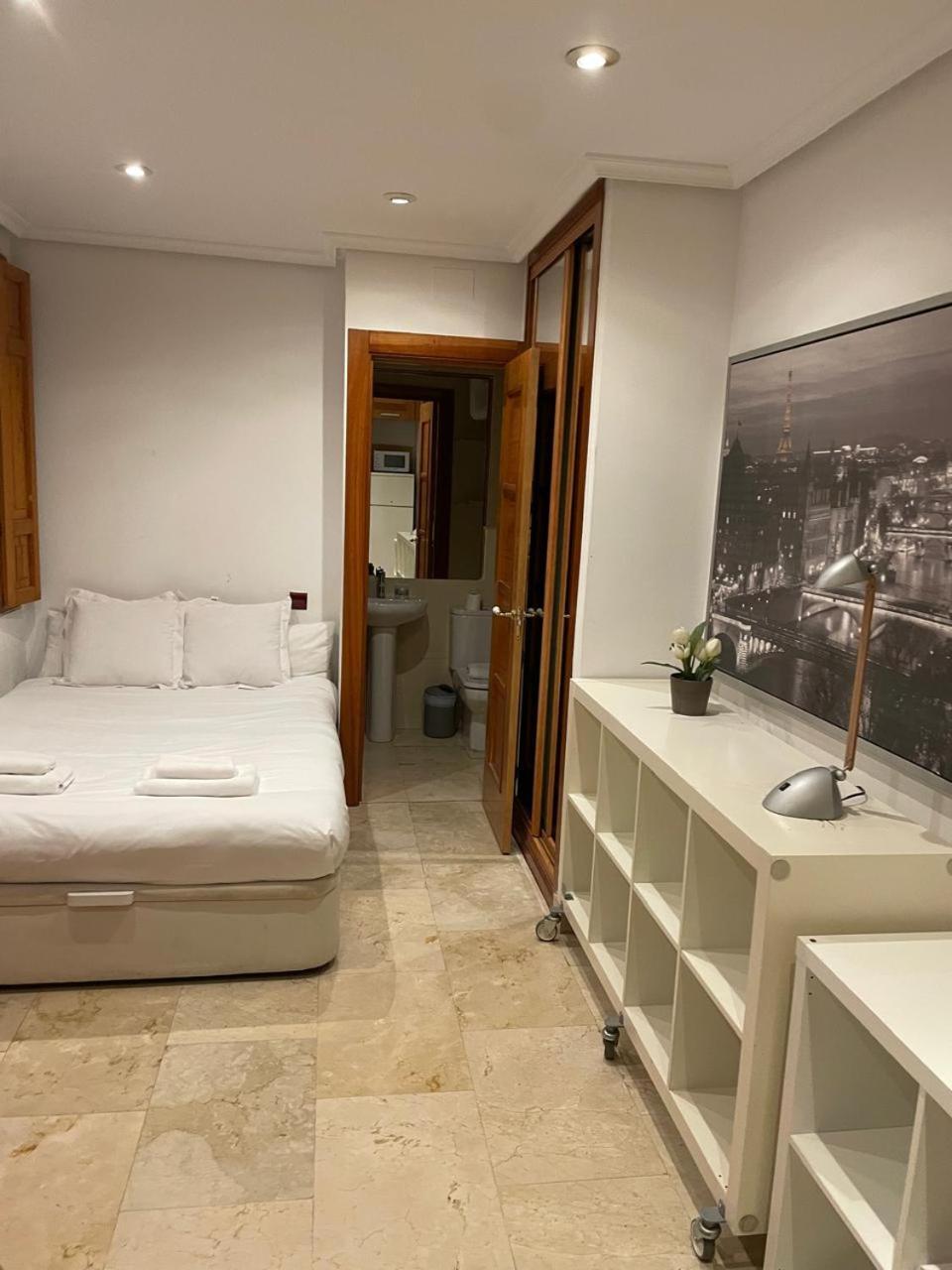 Exyca Malasana Apartment Madrid