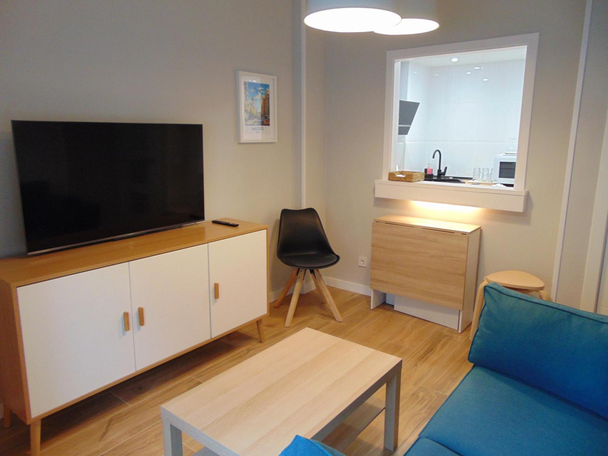 Apartment Airport Plenilunio Blue *
