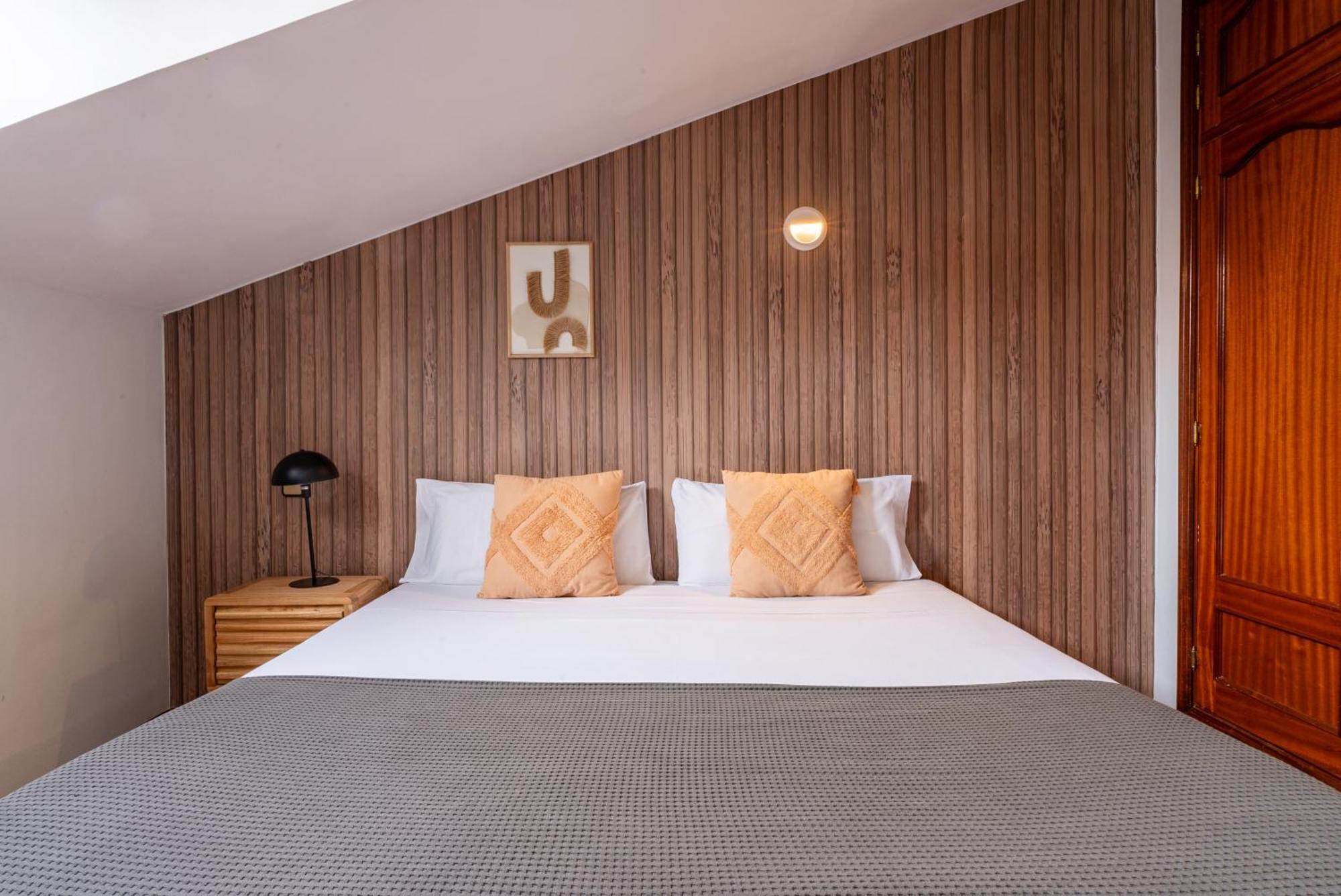 Aparthotel Smartr Madrid Chueca 3*