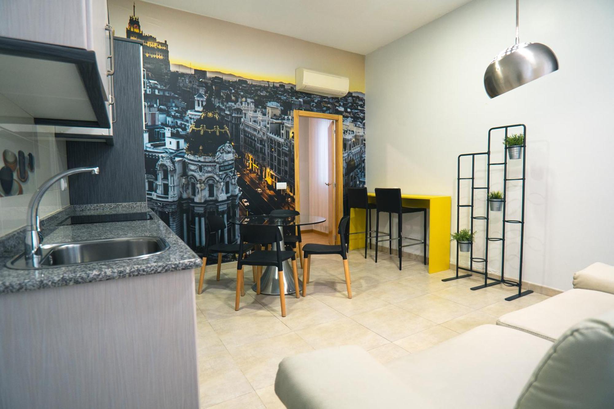 Smartr Madrid Chueca 3*