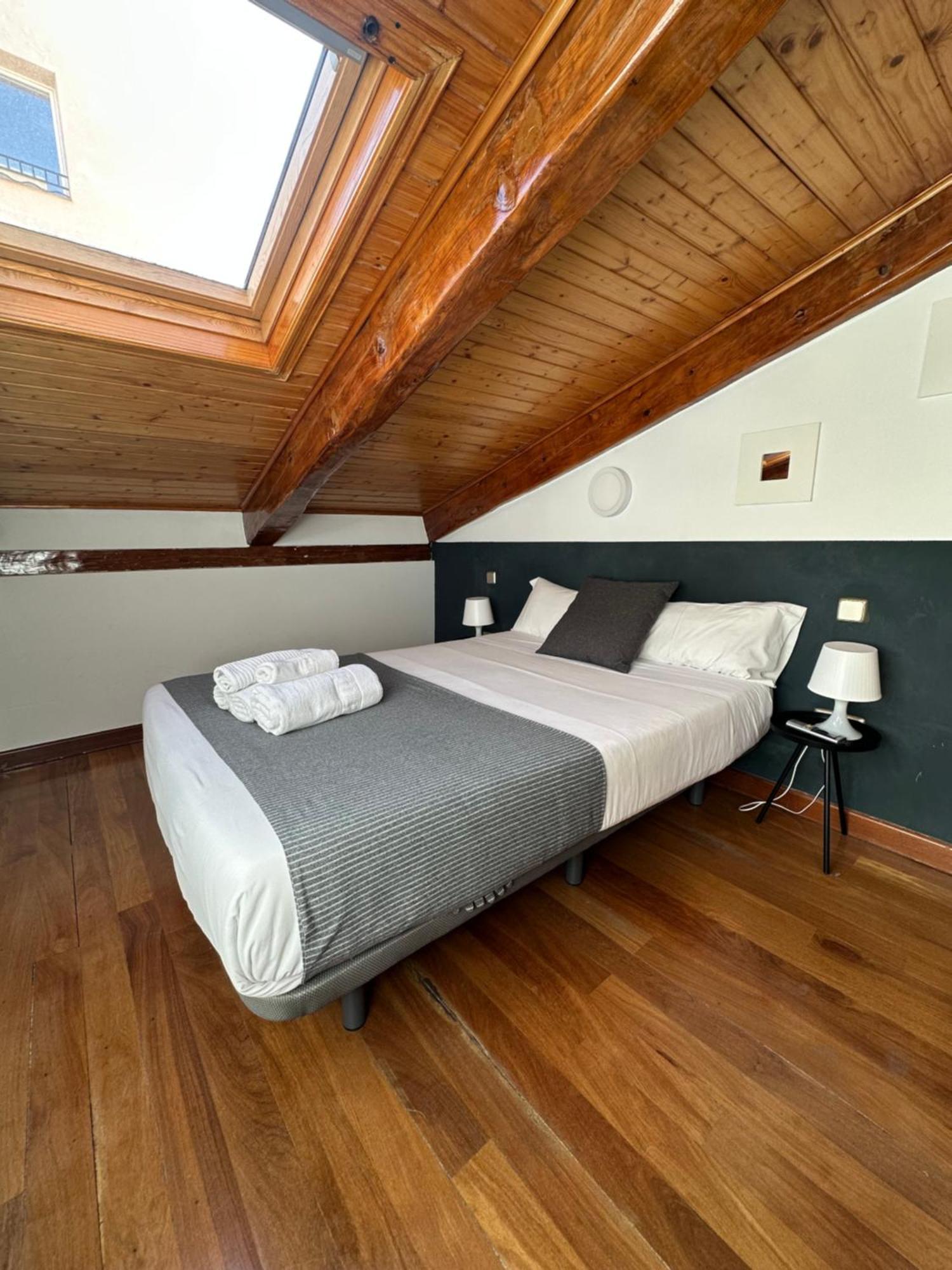 Atocha Apartment *