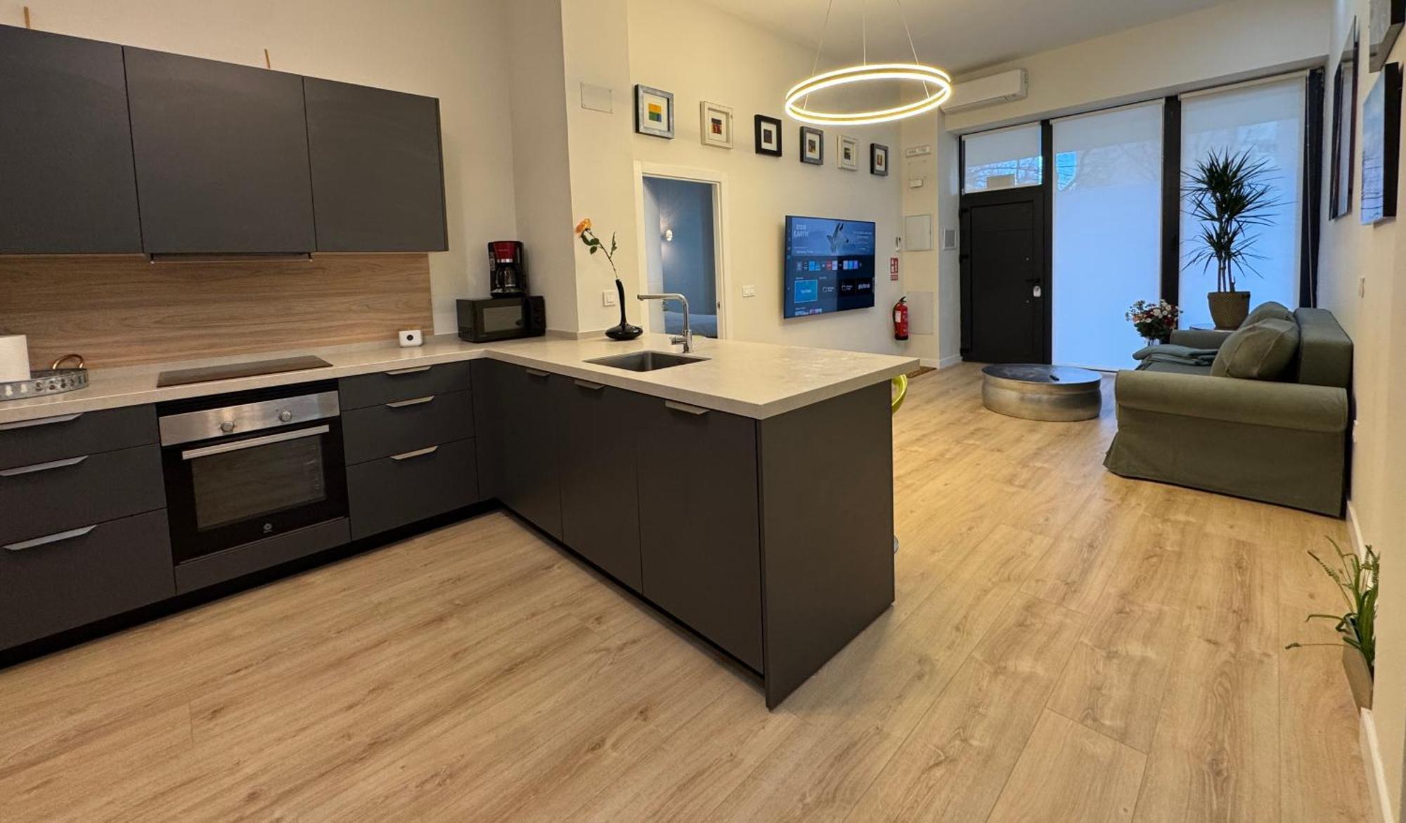 Apartment Luxury Wifi Ac Servicios En La Puerta