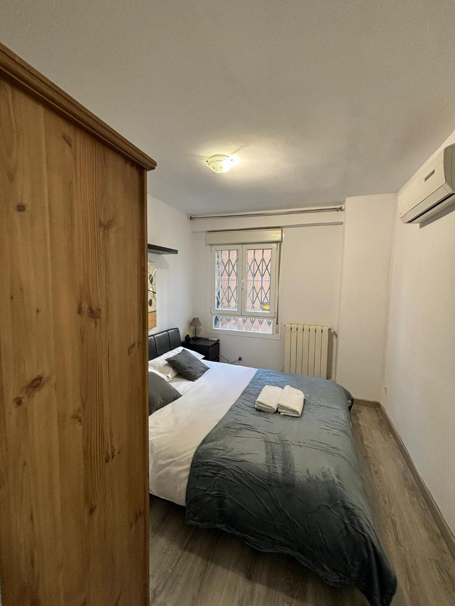 Hermoso Piso En Santa Escolastica * Madrid