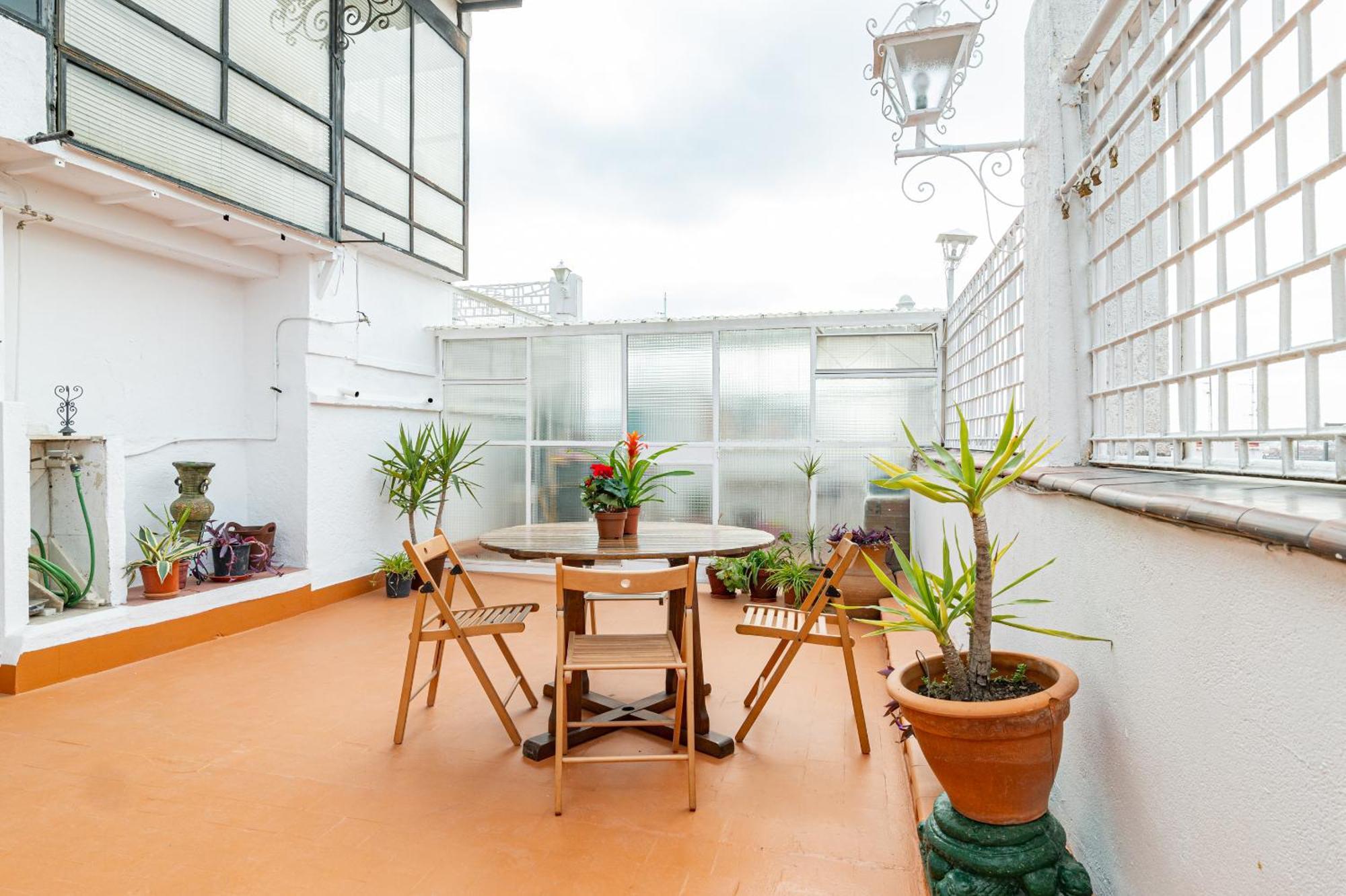 Tejado De Antigua Fabrica Industrial En Acacias Apartment Madrid