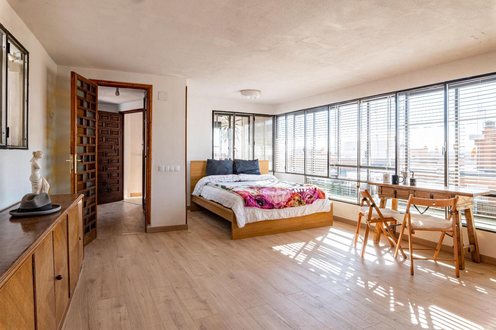Apartment Tejado De Antigua Fabrica Industrial En Acacias *