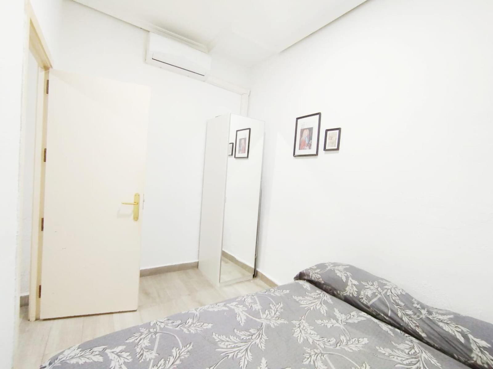 Acogedor En Chamberi Apartment *