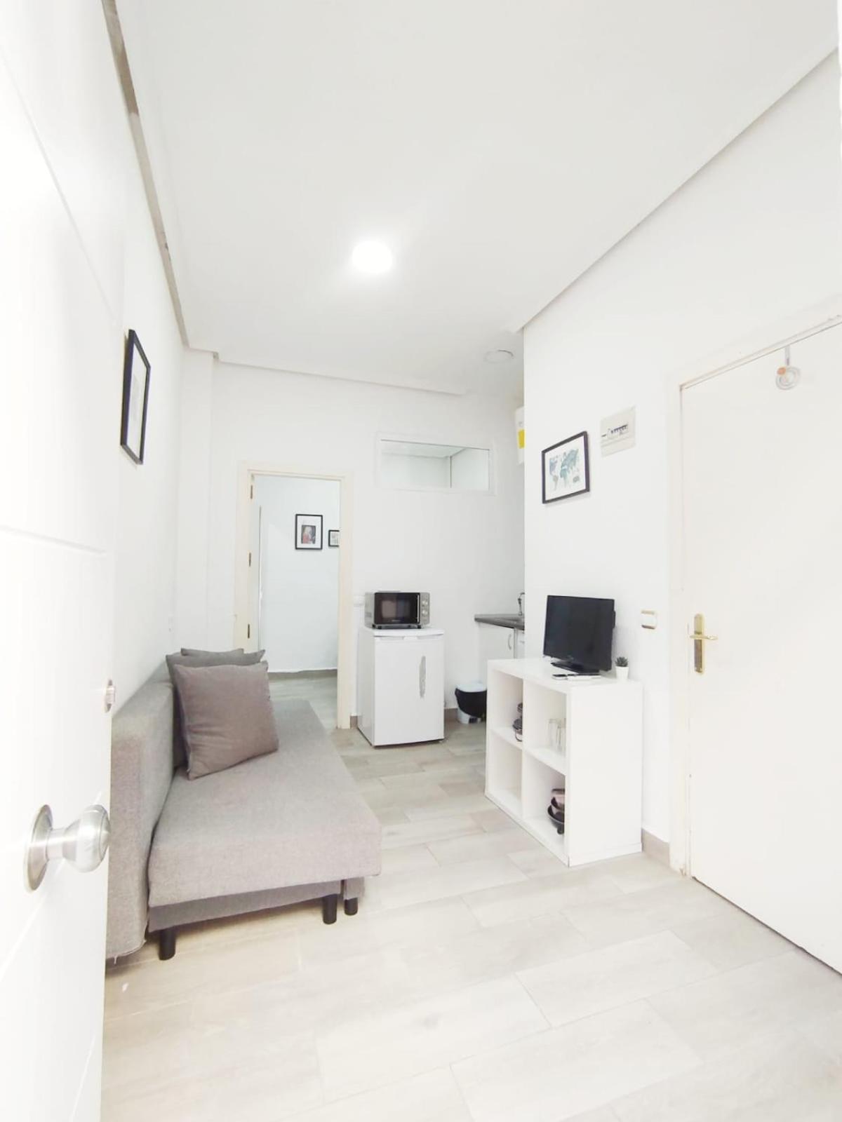 Acogedor En Chamberi Apartment *