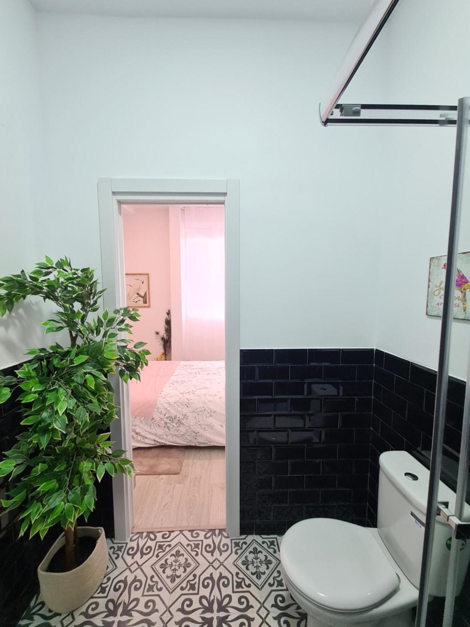 Apartment 3 - 3 Banos - 8pax - Linea 5 De Metro Madrid