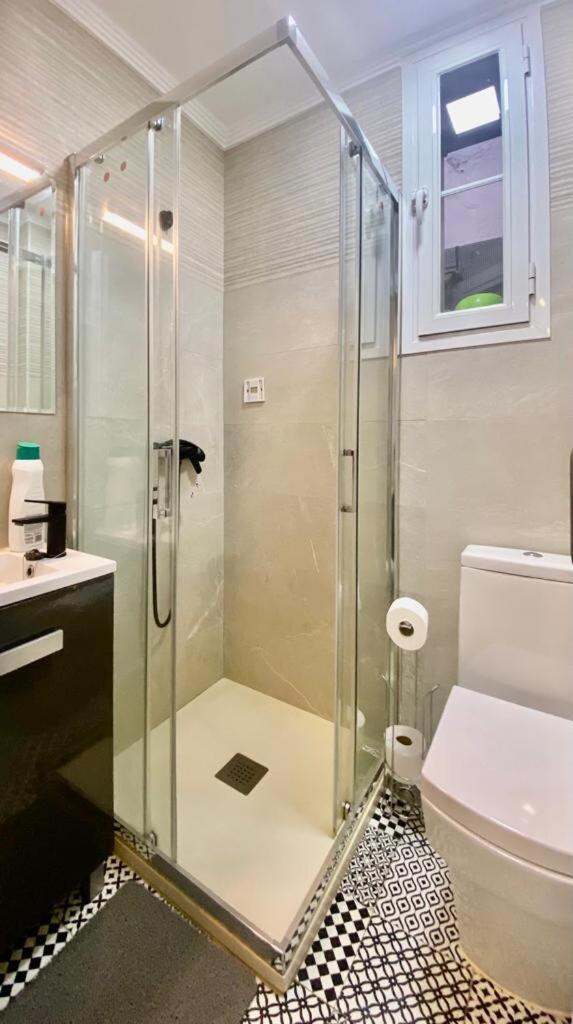 Petit Loft Toledo Door - Casilda Apartment Madrid