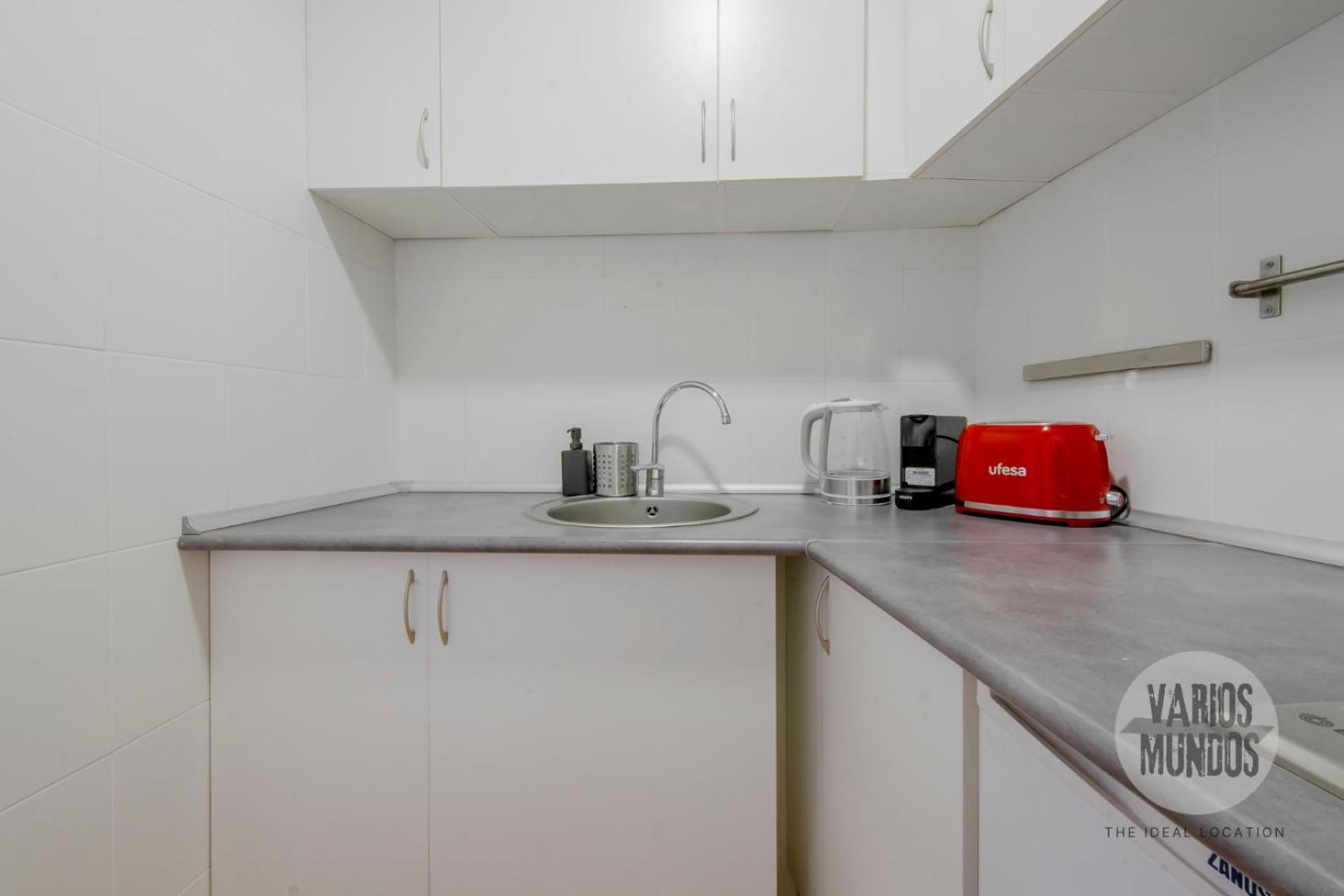 A Tus Pies 4, Carretas 25 Apartment *