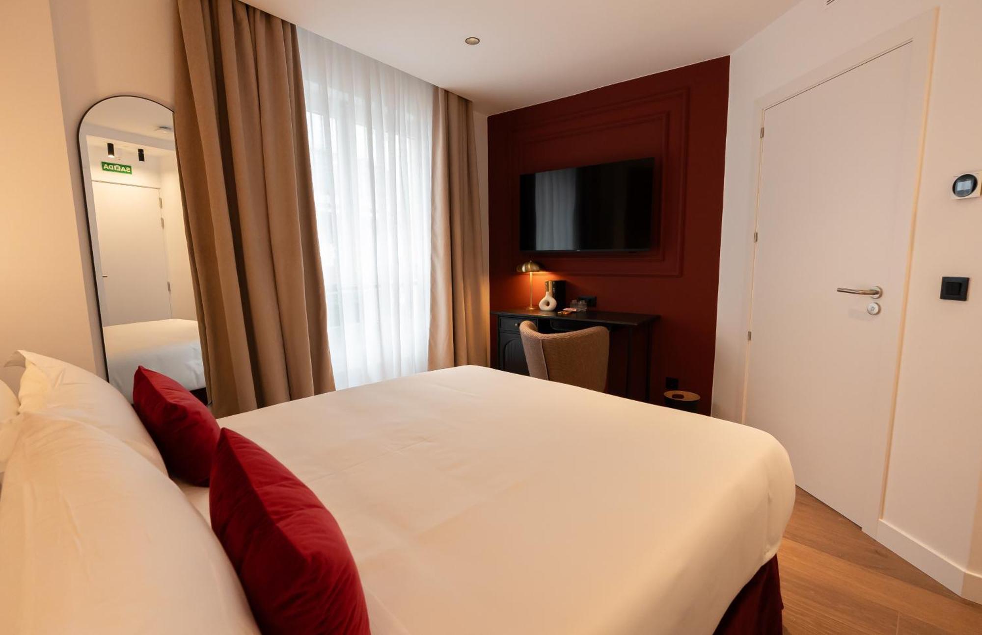 L&h Callao Selection Adults Only Guest house