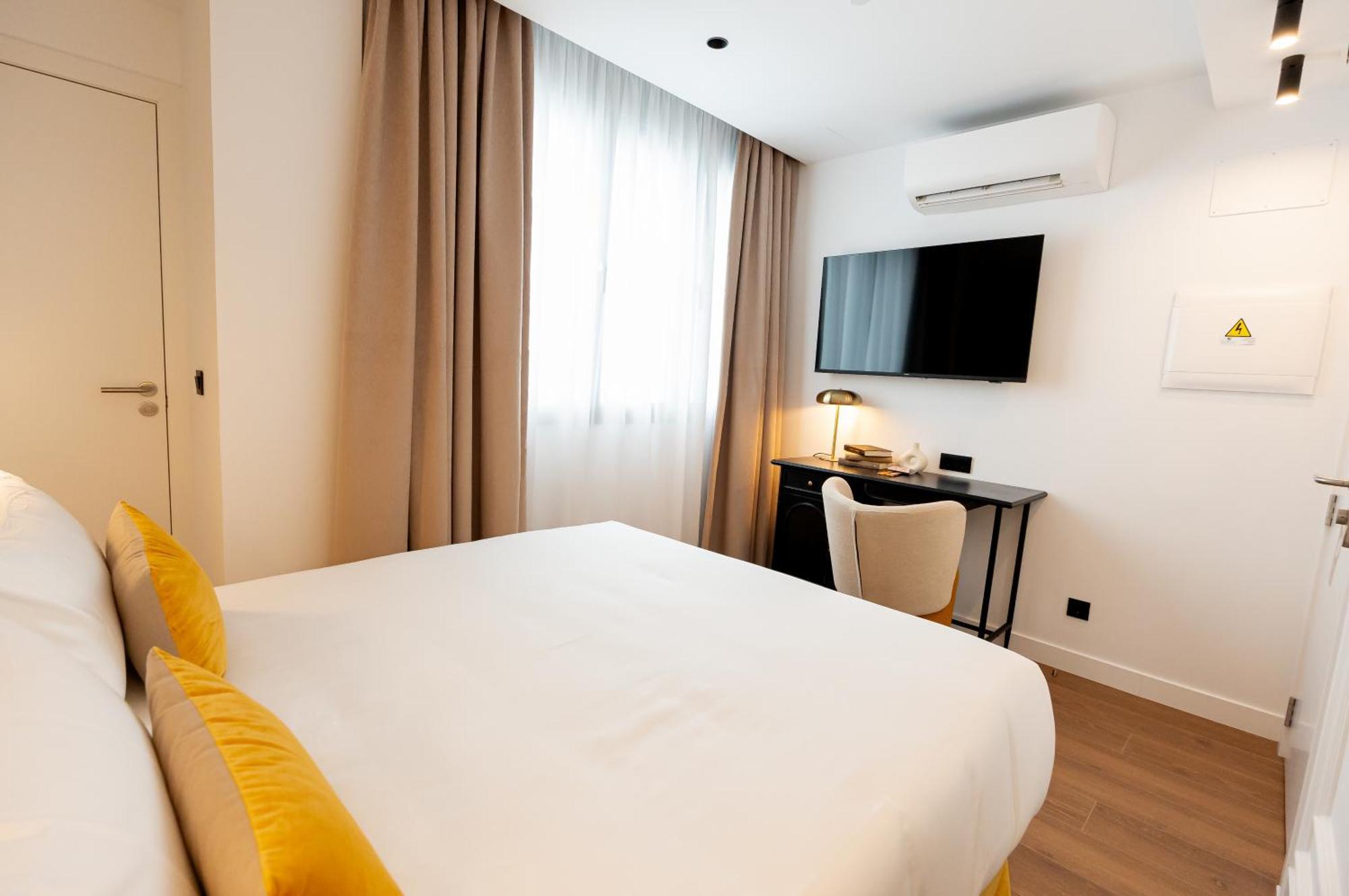 L&h Callao Selection Adults Only Guest house