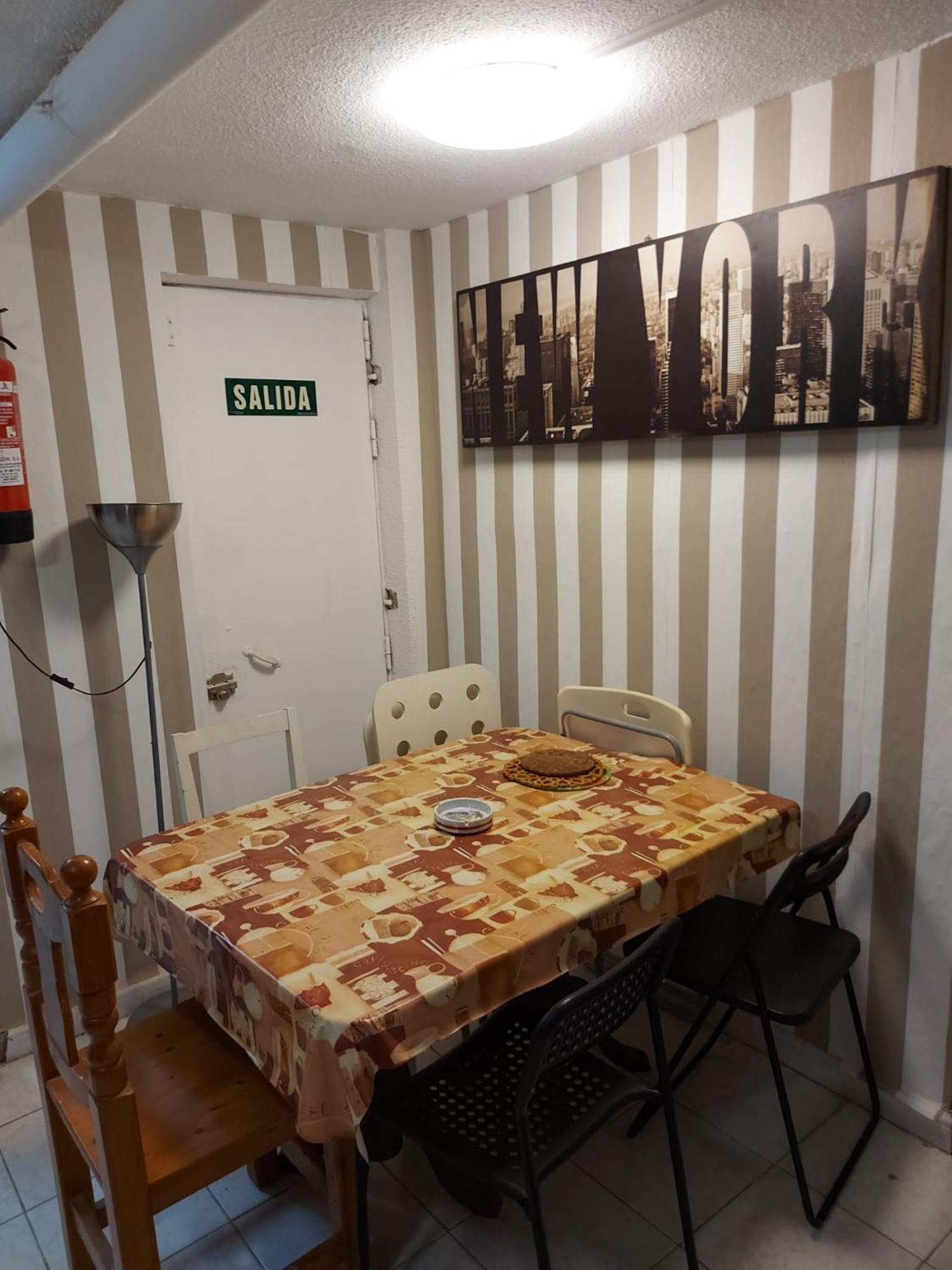 Hostel Bernabeu A 15 Minutos *