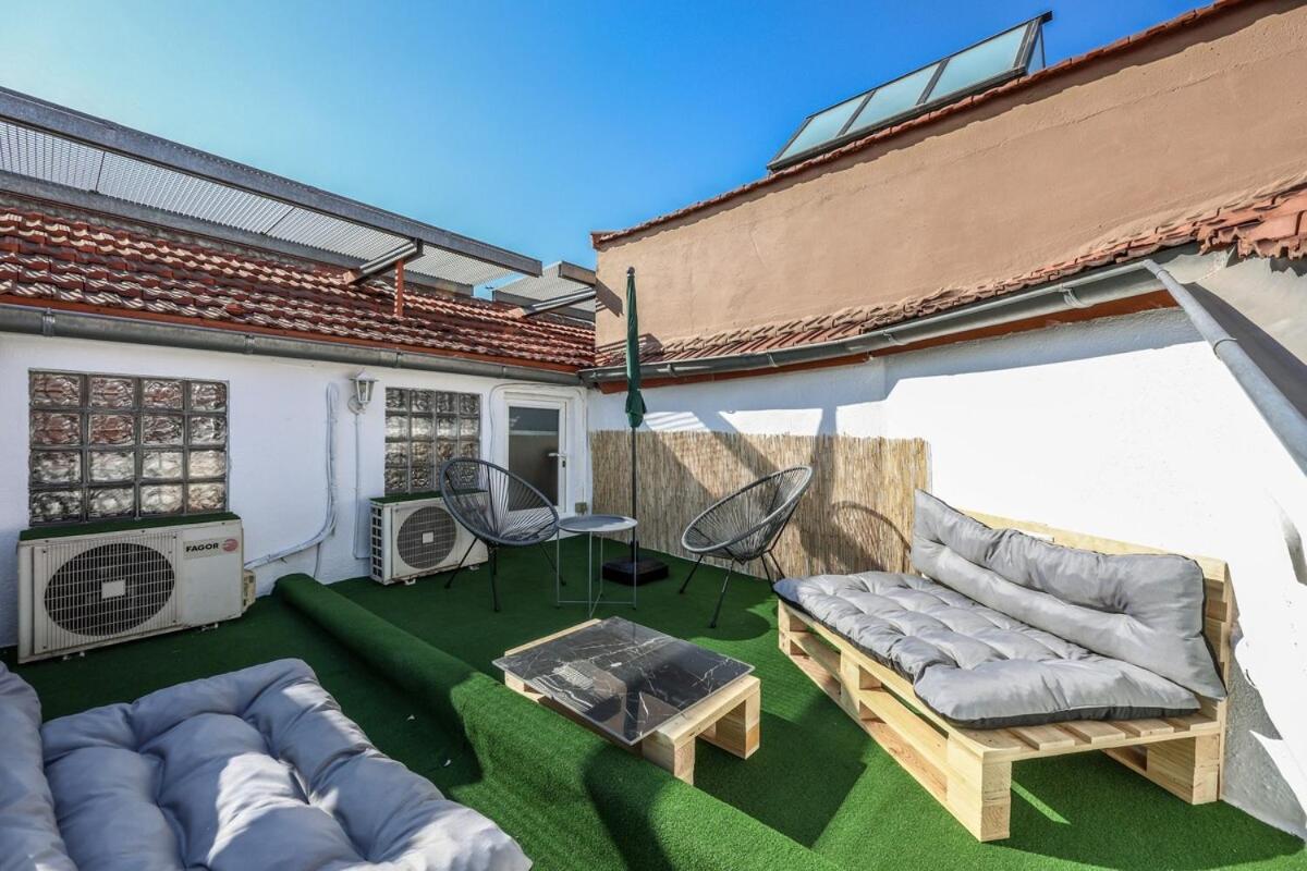 Apartment Penthouse Duplex With Terrace In Alcala *