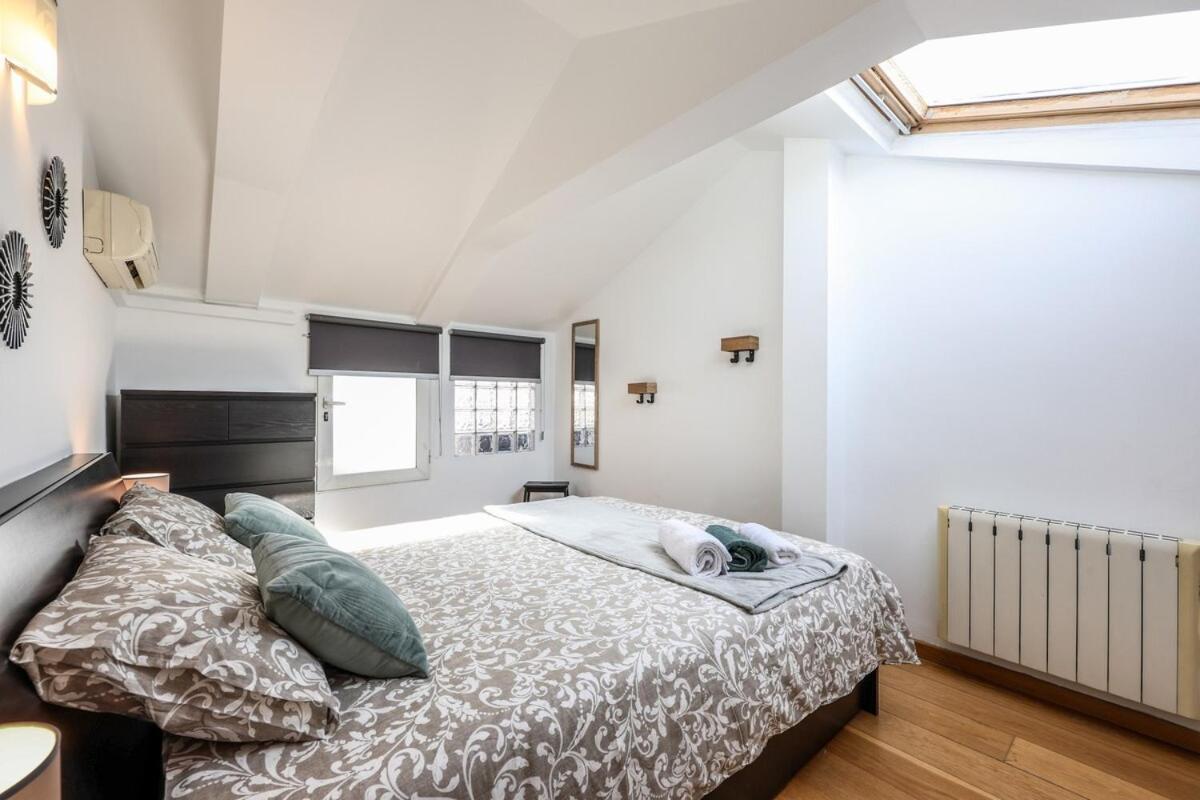 Apartment Penthouse Duplex With Terrace In Alcala