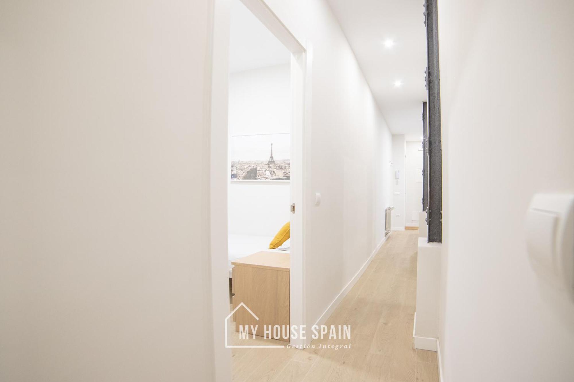 Apartment Myhousespain - Acogedor Piso Con Patio En Chamberi Madrid