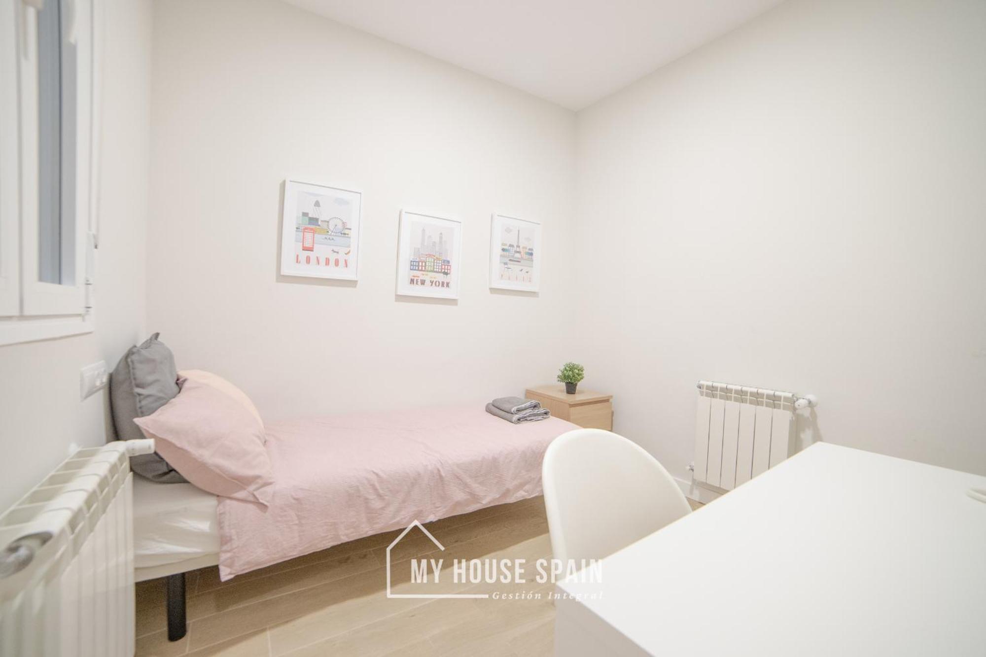 Myhousespain - Acogedor Piso Con Patio En Chamberi Madrid