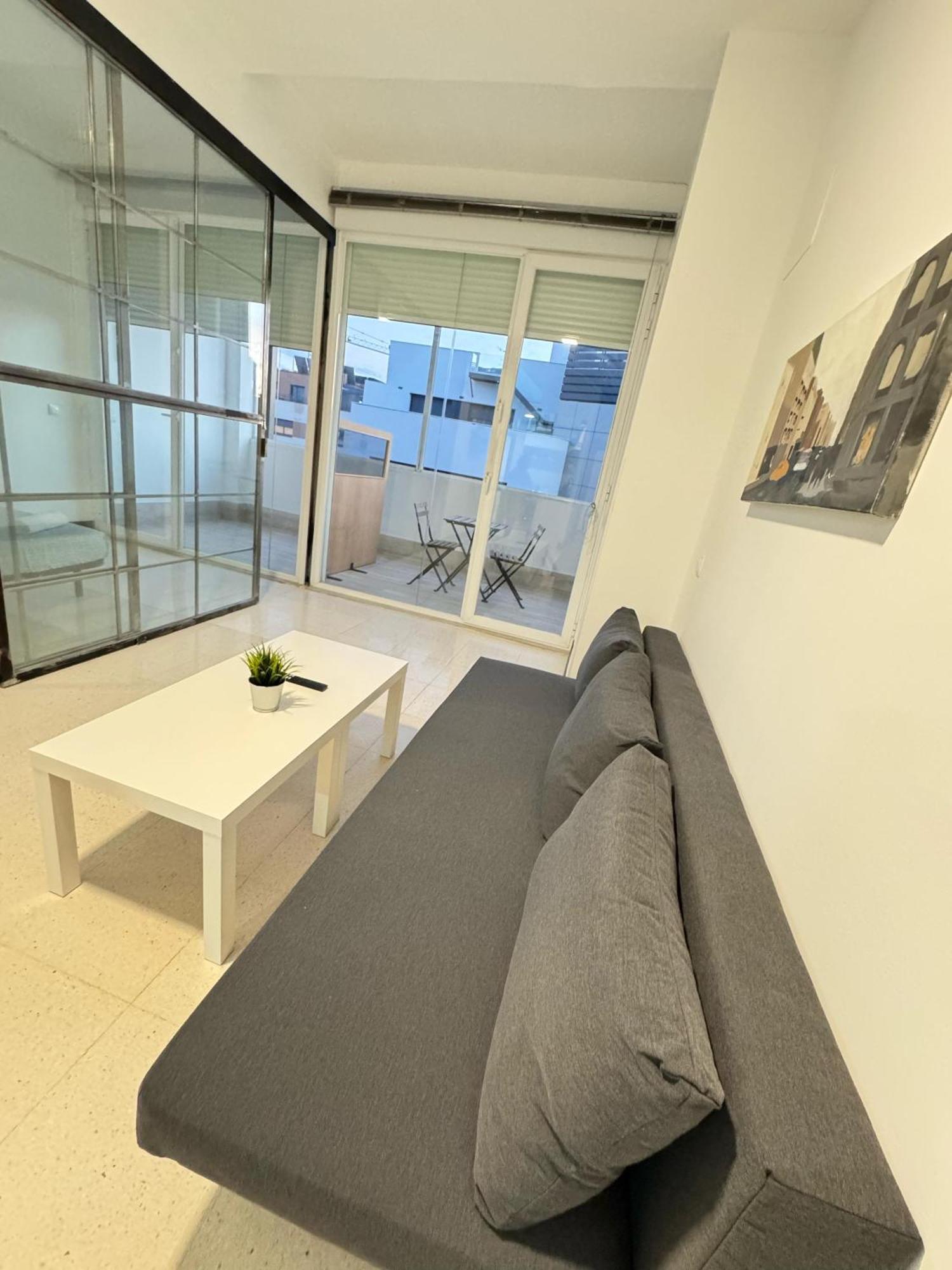 Apartamento Luminosos Pozuelo A 8 Minutos De Palacio Real Madrid