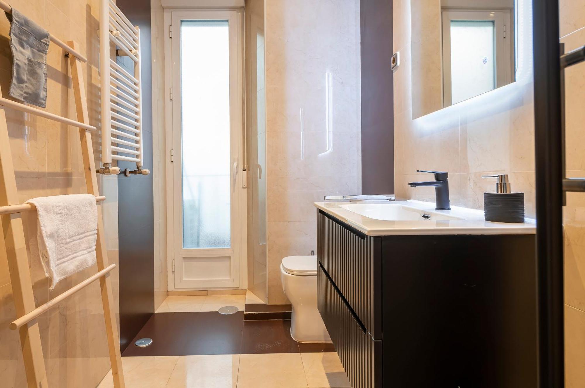 Exclusivo En El Centro By Bebalmy Apartment Madrid