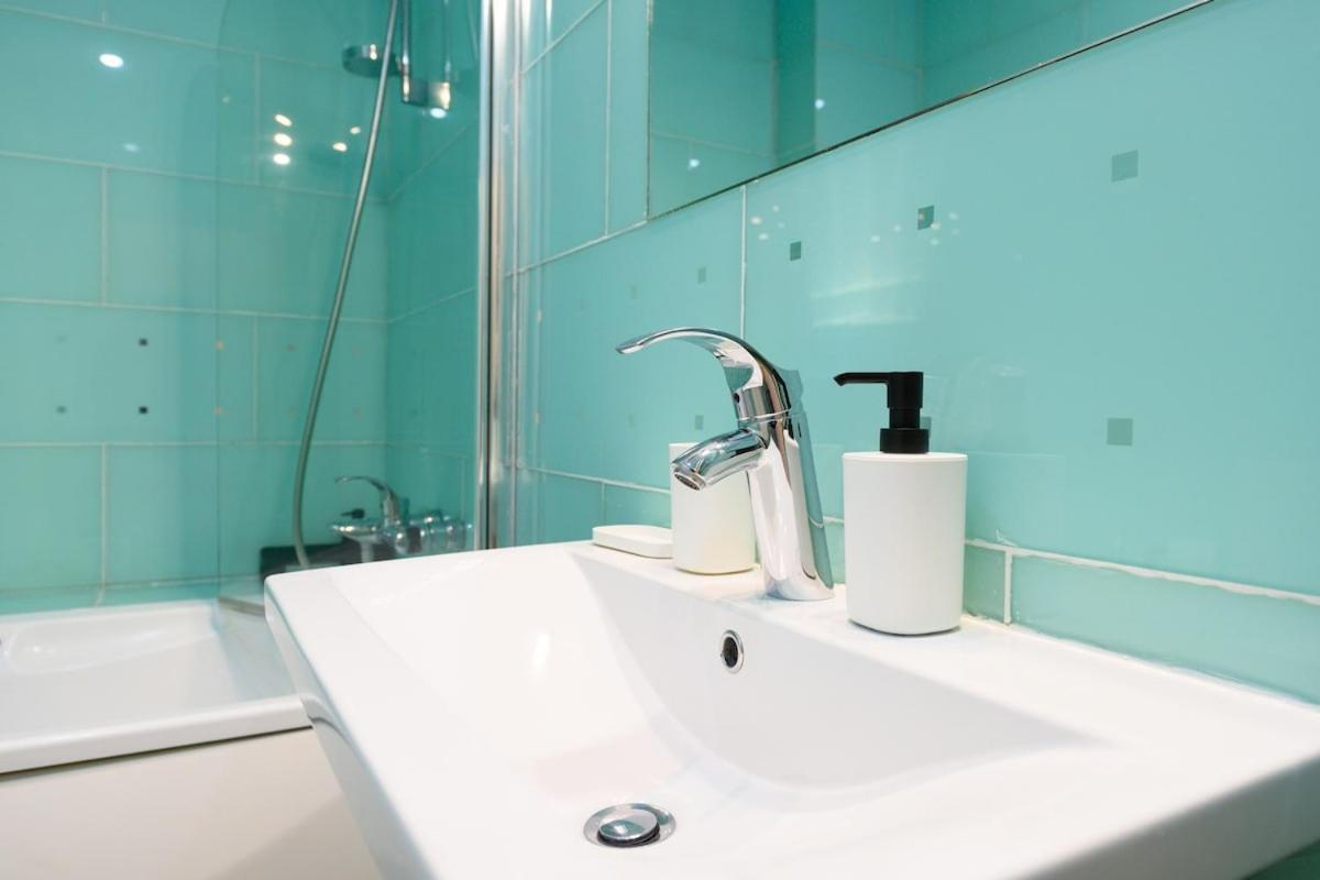 Apartment For Lovely Tempotal Centro Sbe282d Madrid