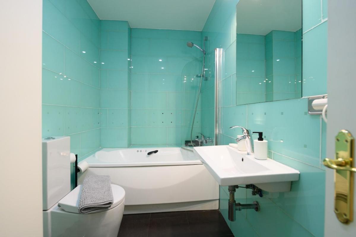 Apartment For Lovely Tempotal Centro Sbe282d Madrid