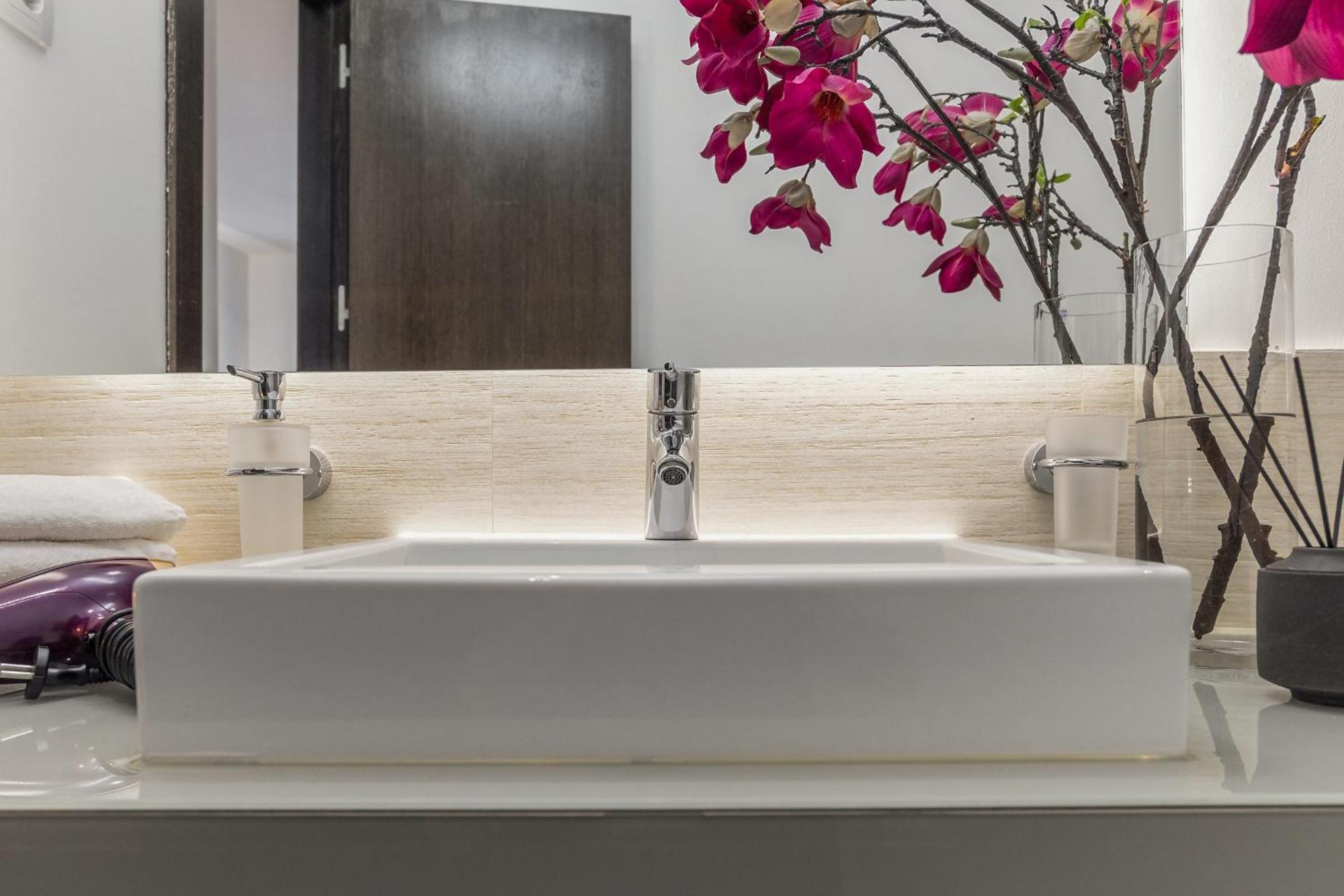 Apartment Gran Via By Skykey *
