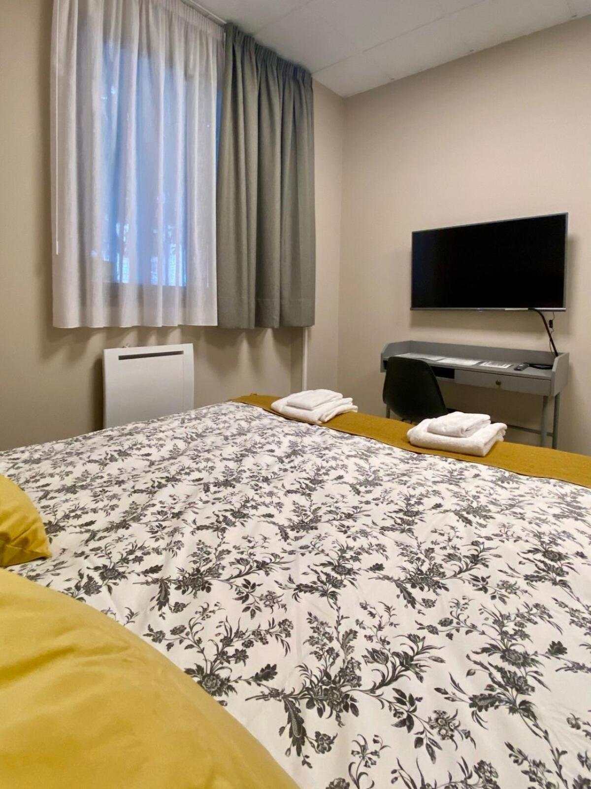 Private For 2 People - 2 Madrid