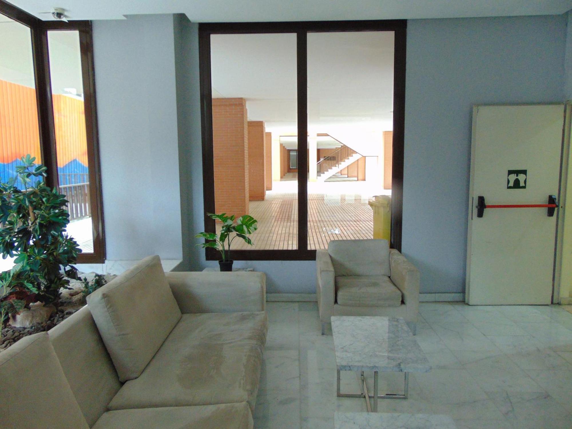 Apartment Airport Plenilunio Beige Madrid
