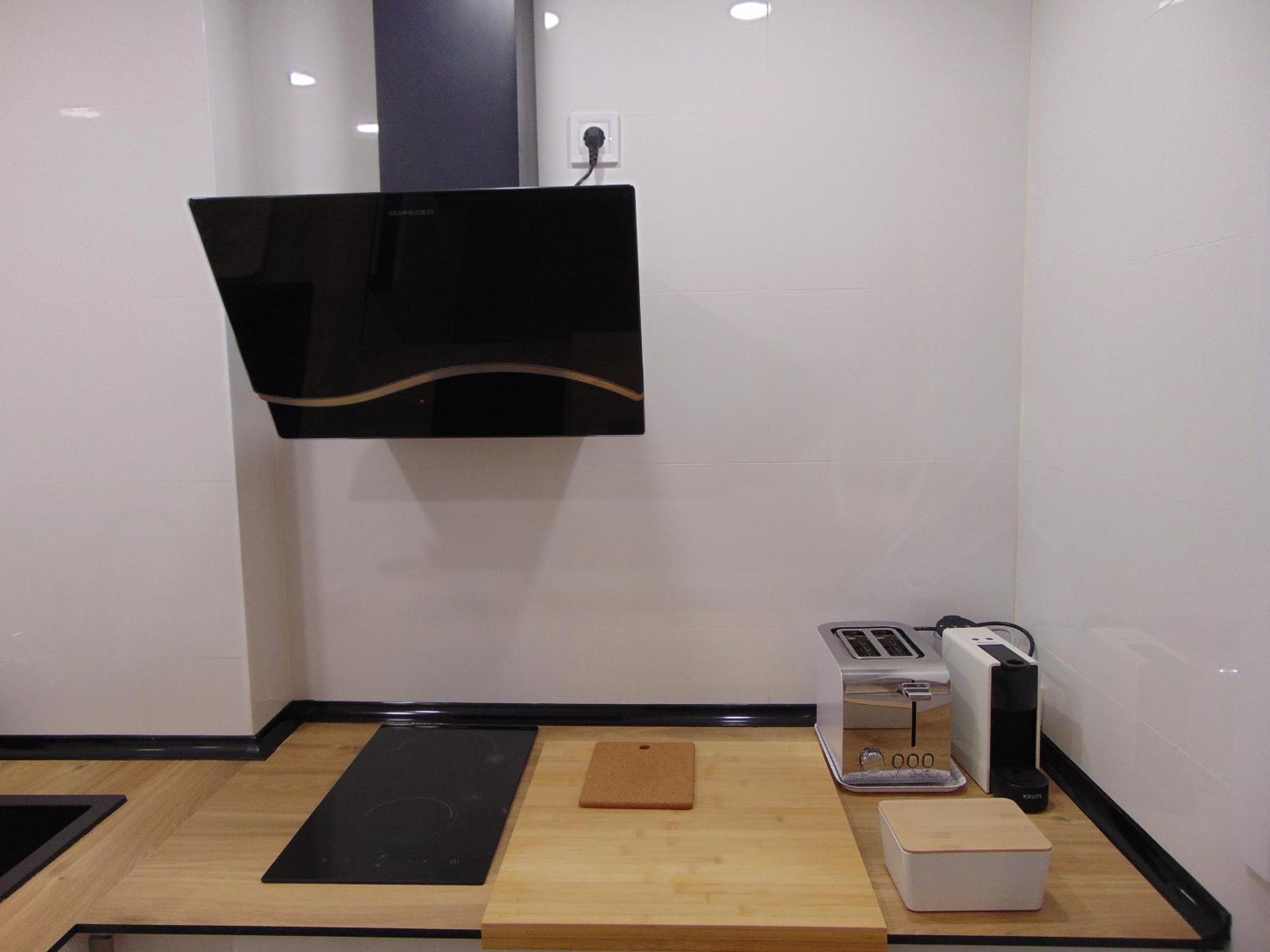 Airport Plenilunio Beige Apartment