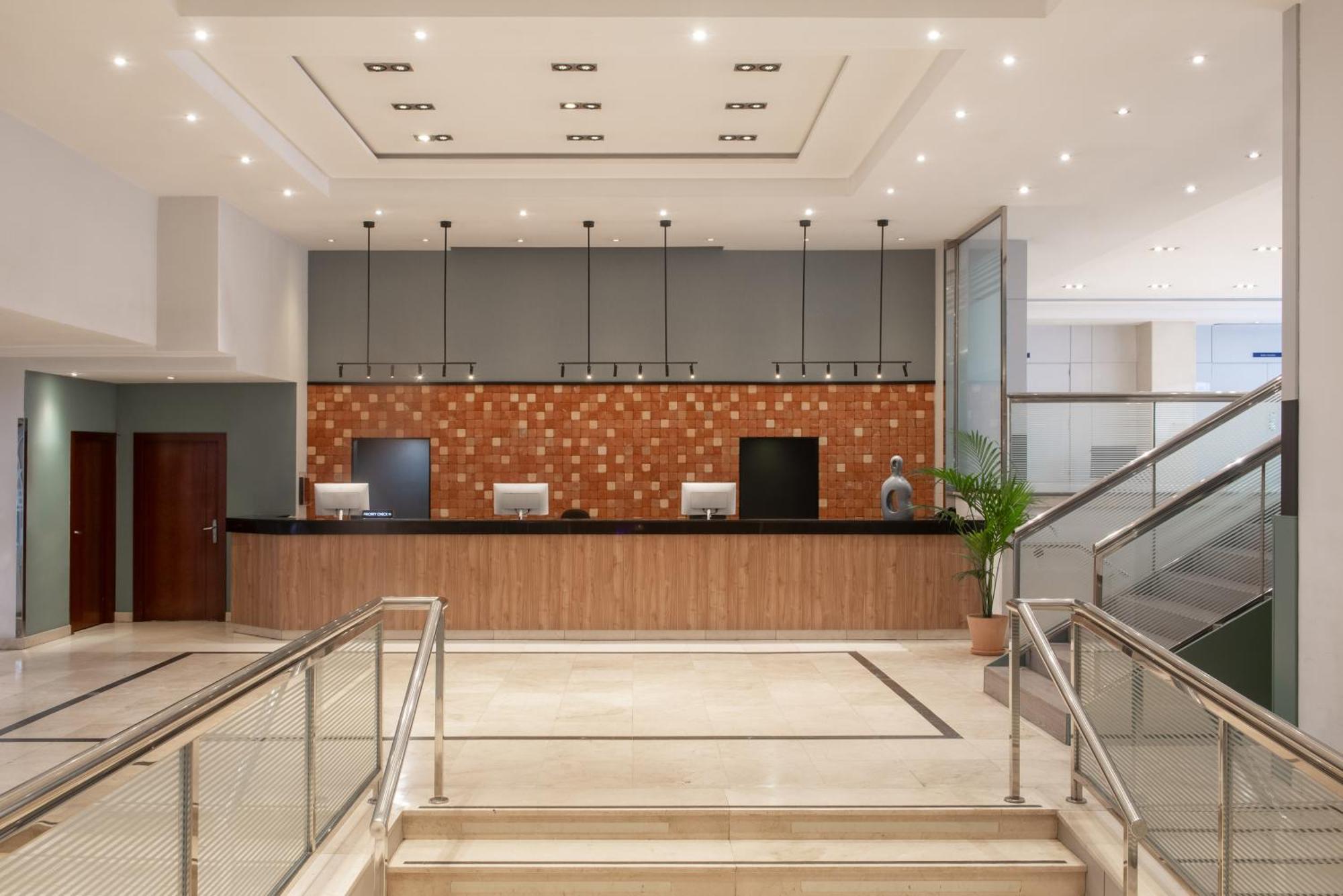 Alameda Aeropuerto, Affiliated By Melia 4* Madrid