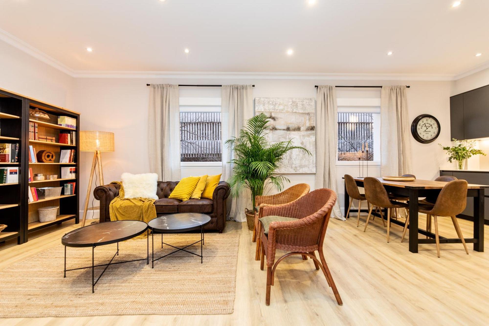 Montaber - La Paz Market Apartment