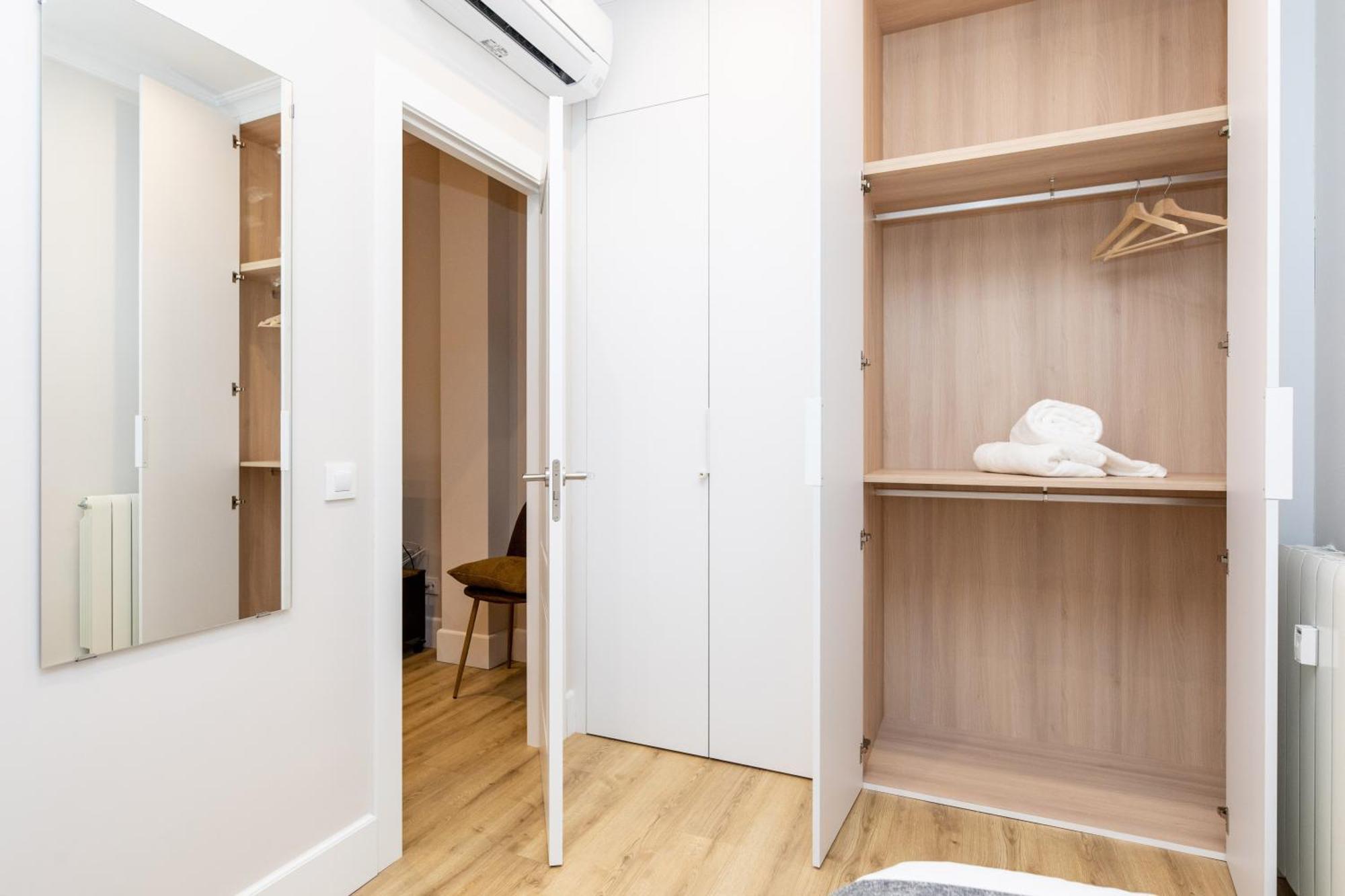 Montaber - La Paz Market Apartamento Madri