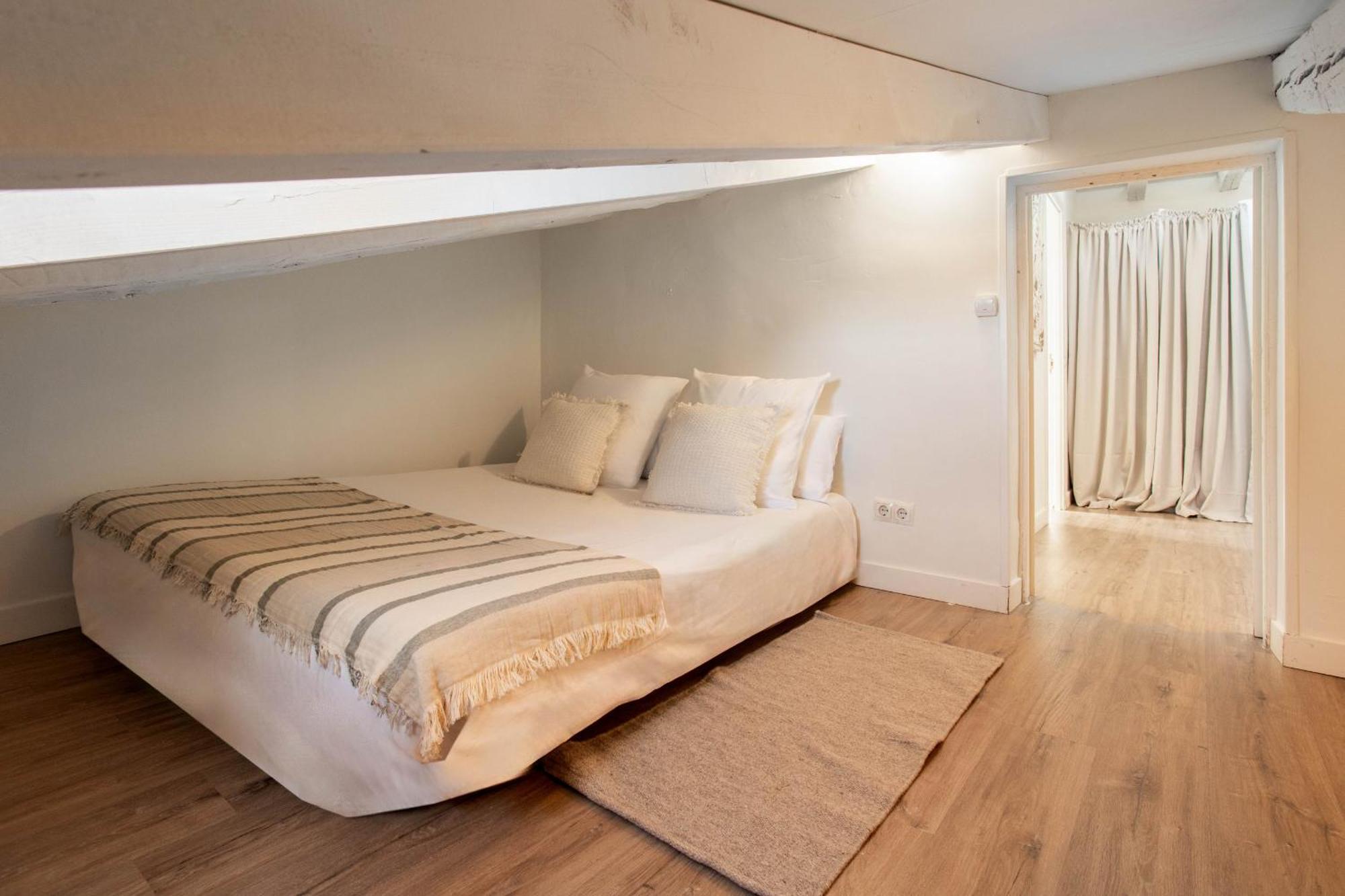 Plaza Mayor Attic En