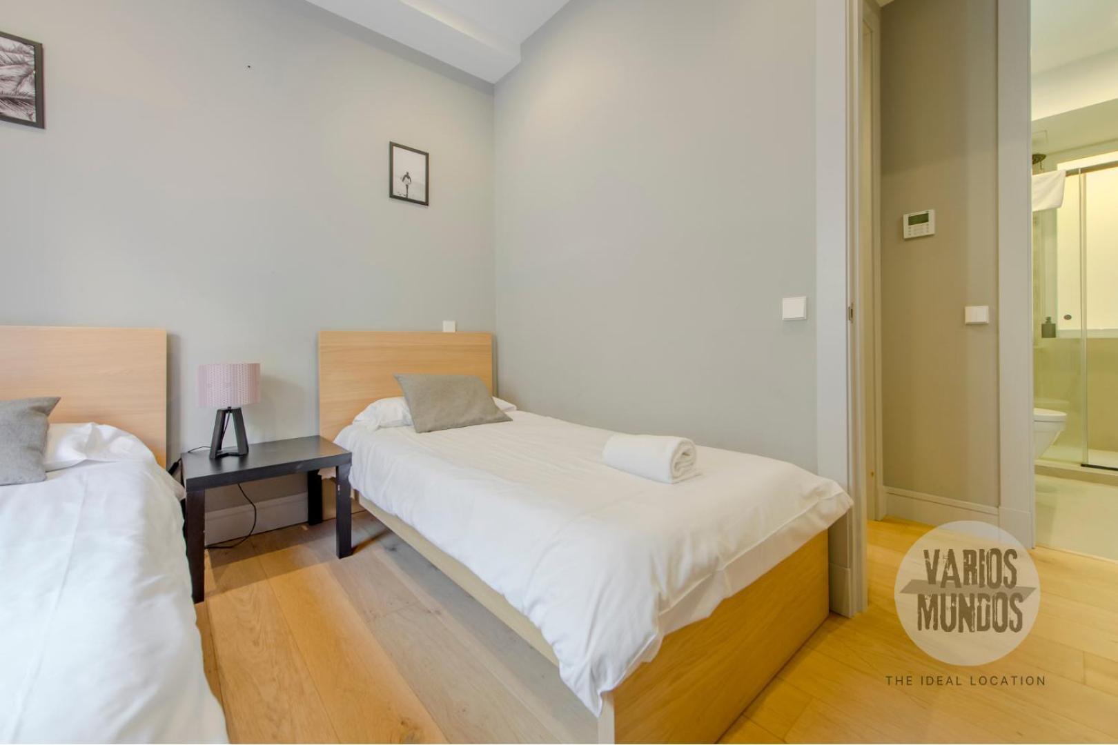 Vive La Modernidad 7 En Santa Ana 6 Apartamento Madrid