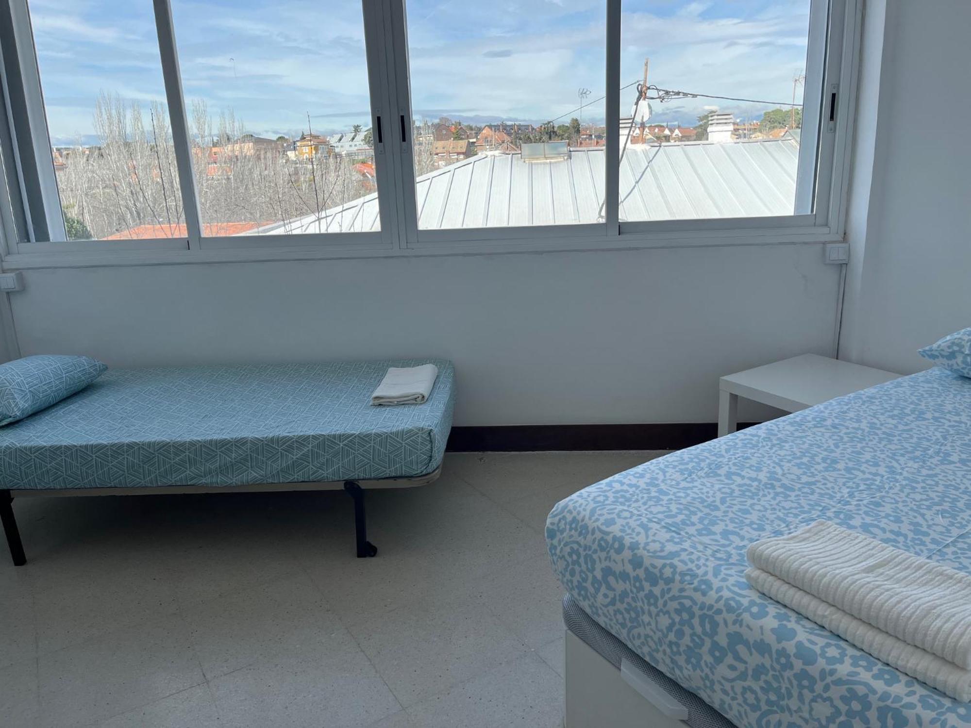 Luminosos Pozuelo A 8 Minutos De Palacio Real Apartamento