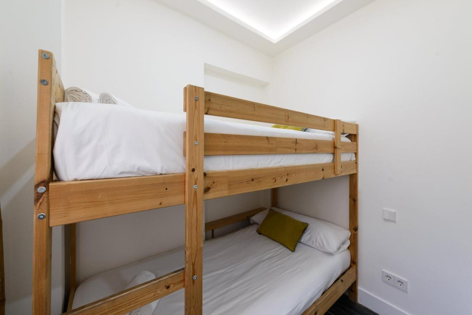 Guestready - A Lovely Near Plaza Mayor Apartment