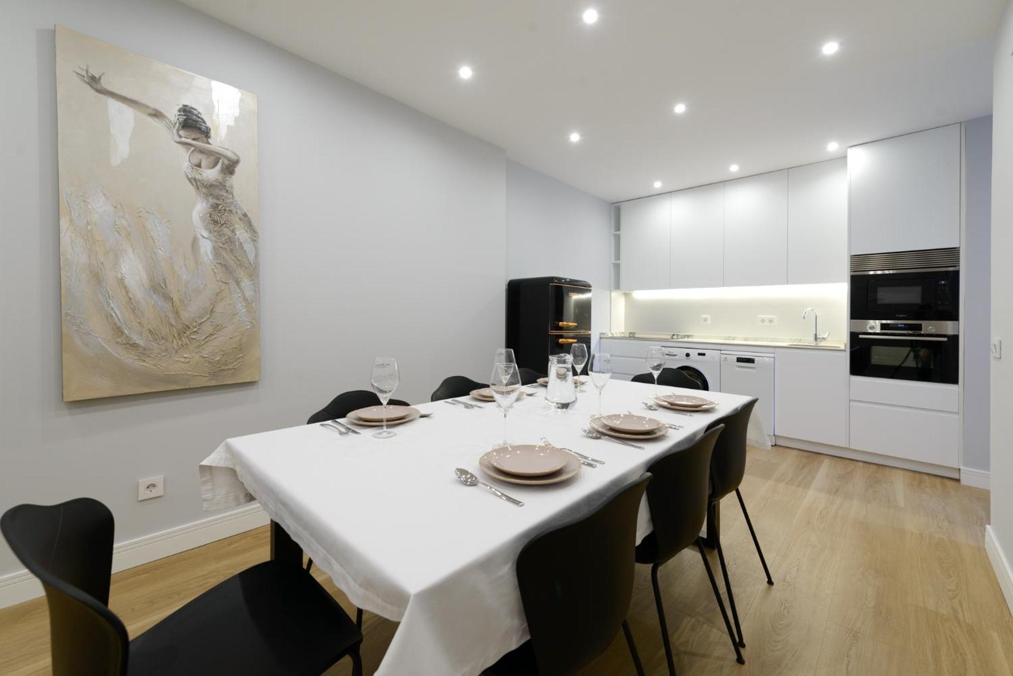 Apartment Museum Area Atocha 3br 2bth Madrid