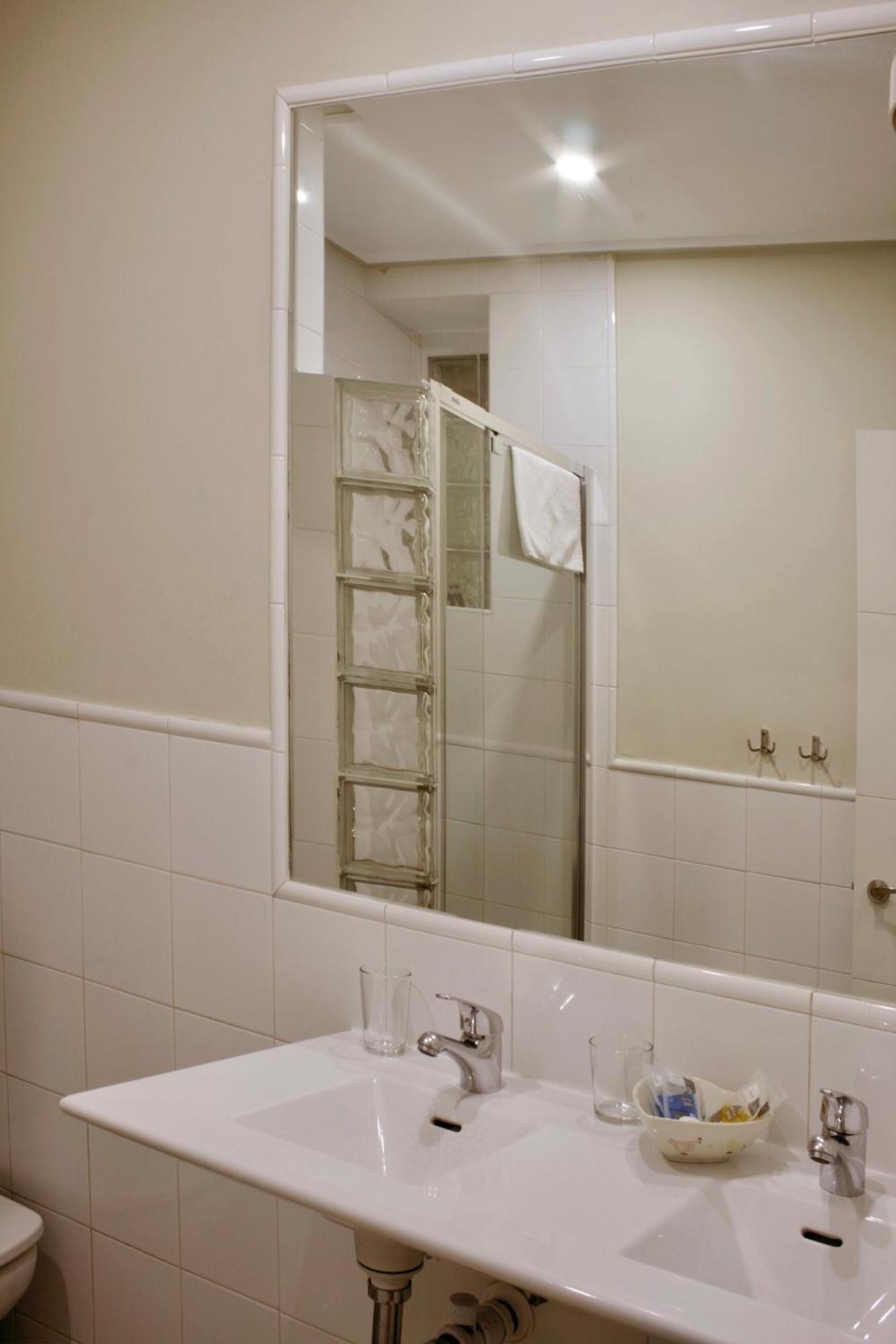 Hostal Madrid 3*