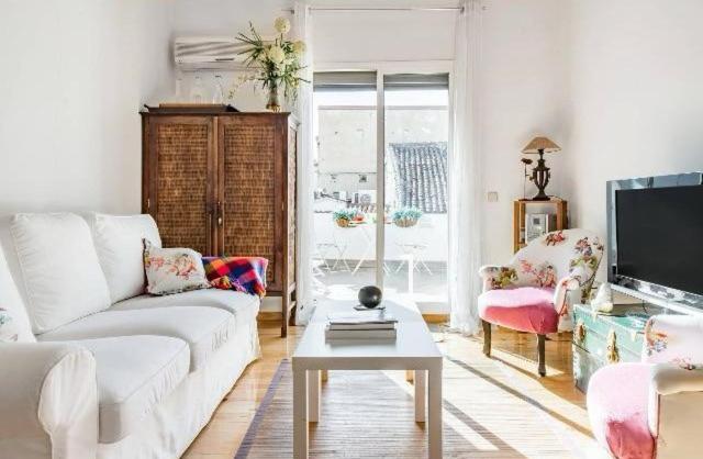 Apartamento Atico Duplex Con Terraza En Puro Centro, 2 A 8 Pax