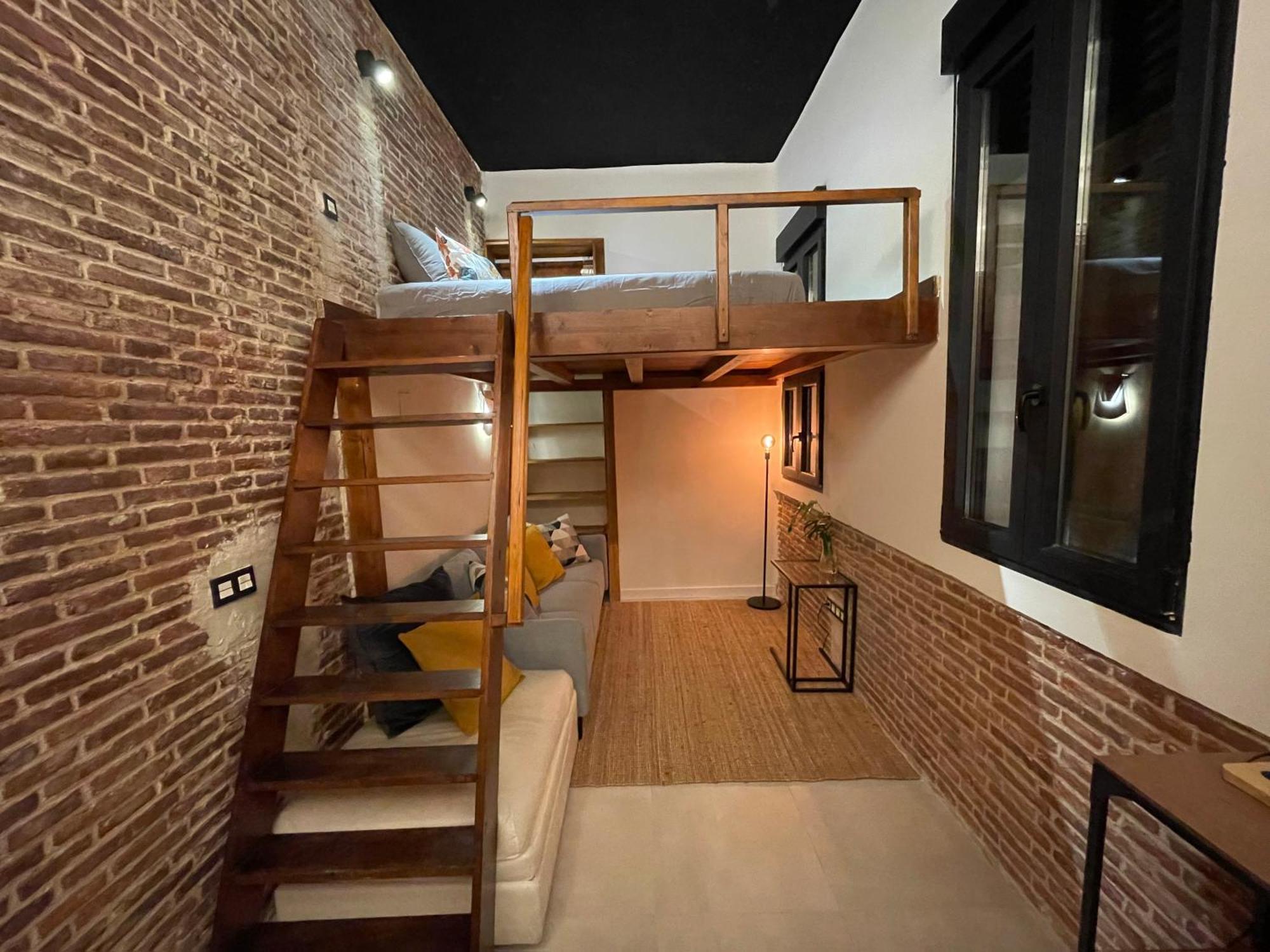 Apartamento Moderno En Edificio Historico Madrid