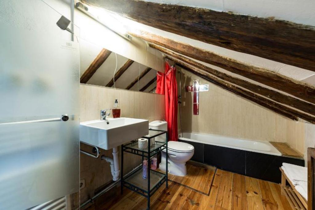Atico Duplex Loft Lavapies Apartment Madrid