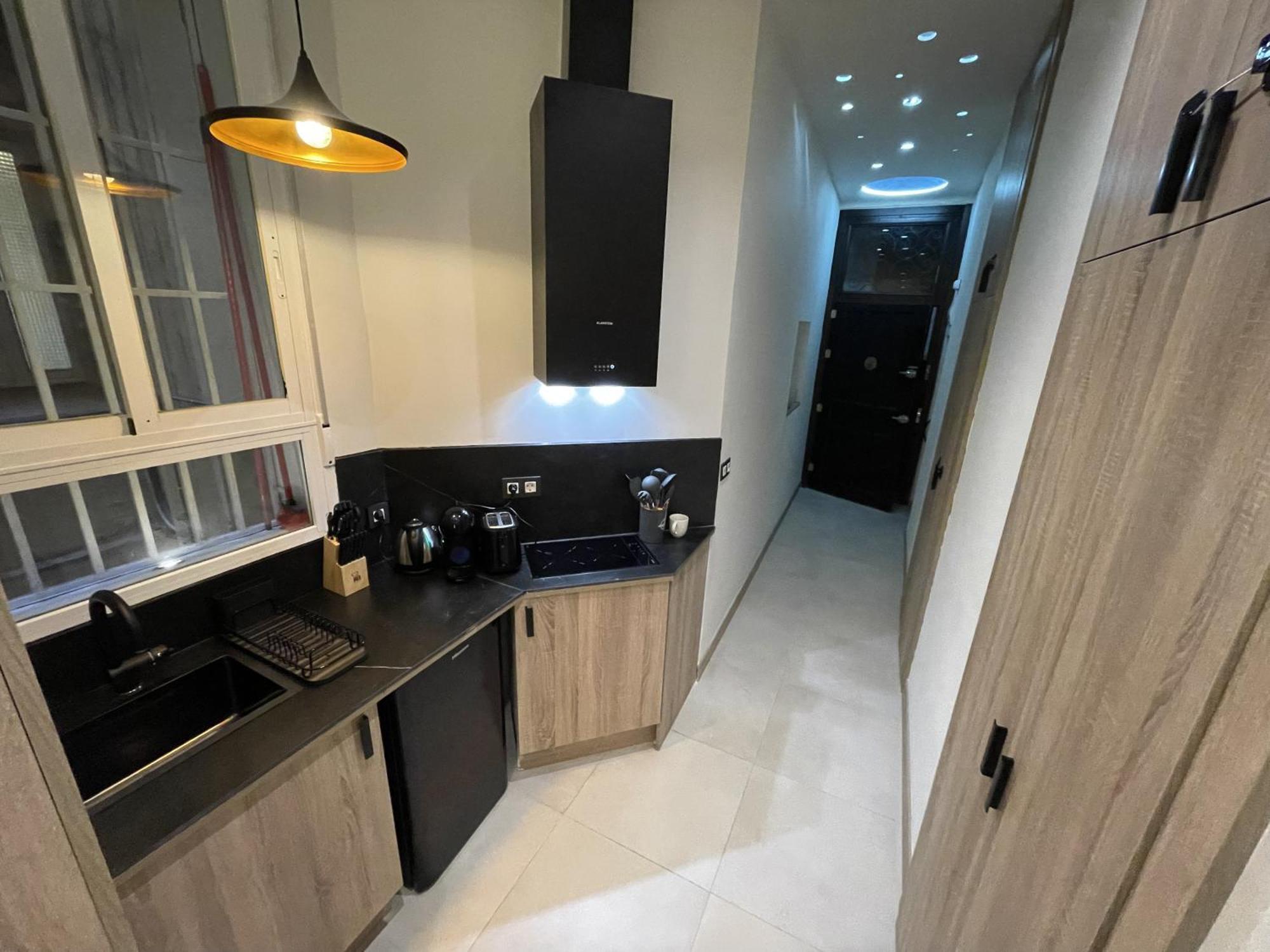 Moderno En Edificio Historico Lejlighed Madrid