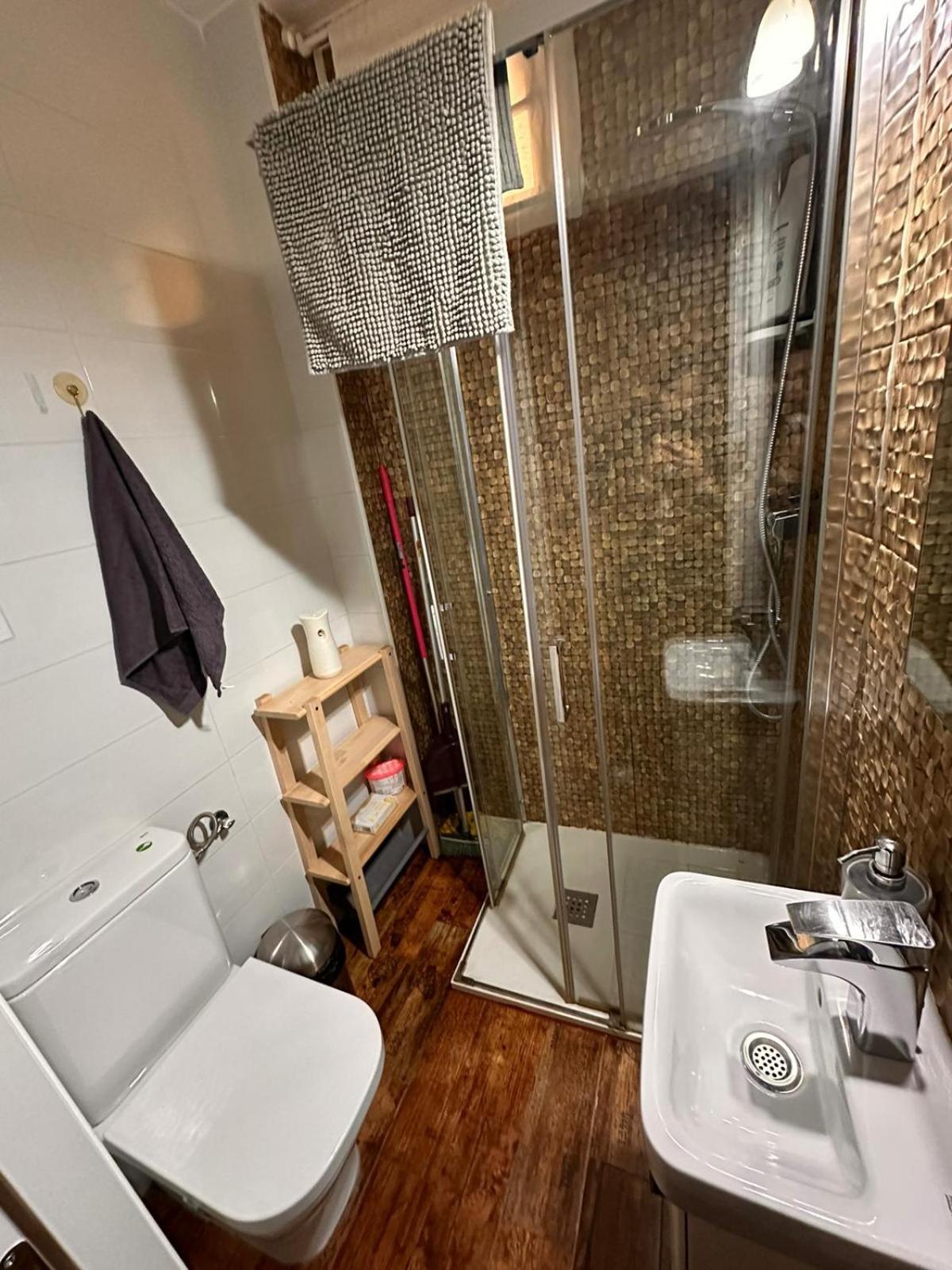 Casa Centrica, En Barrio Bohemio Apartamento Madri