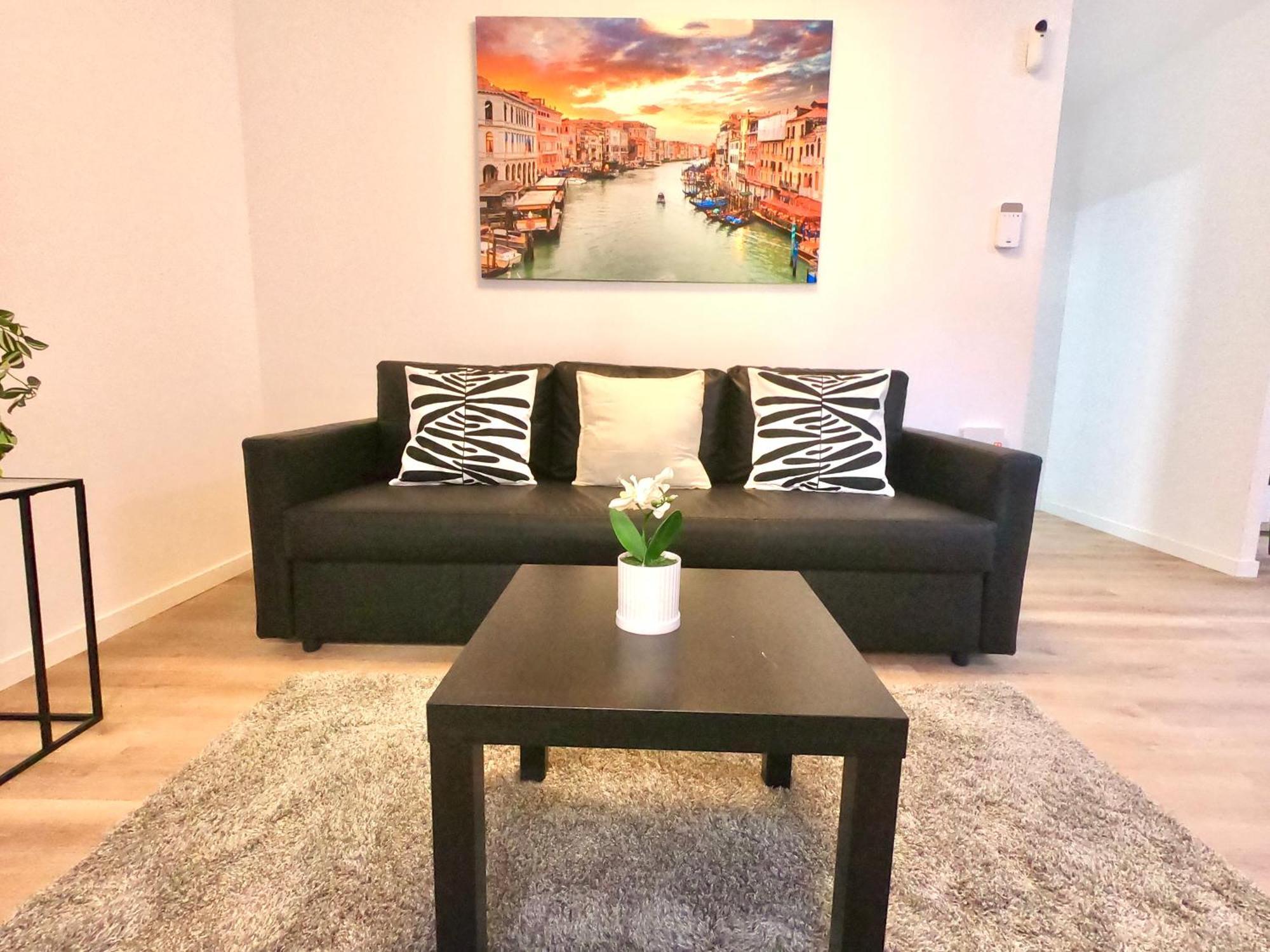 Oshun Valdecanillas Apartment *