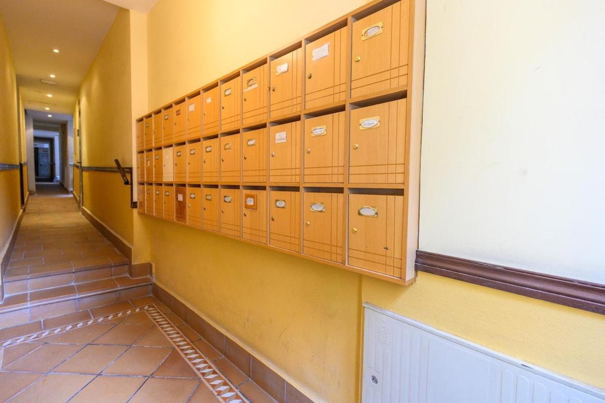 Apartment Temporal 1 Bedroom Flat A Few Metres From The Centre Ama2721 *