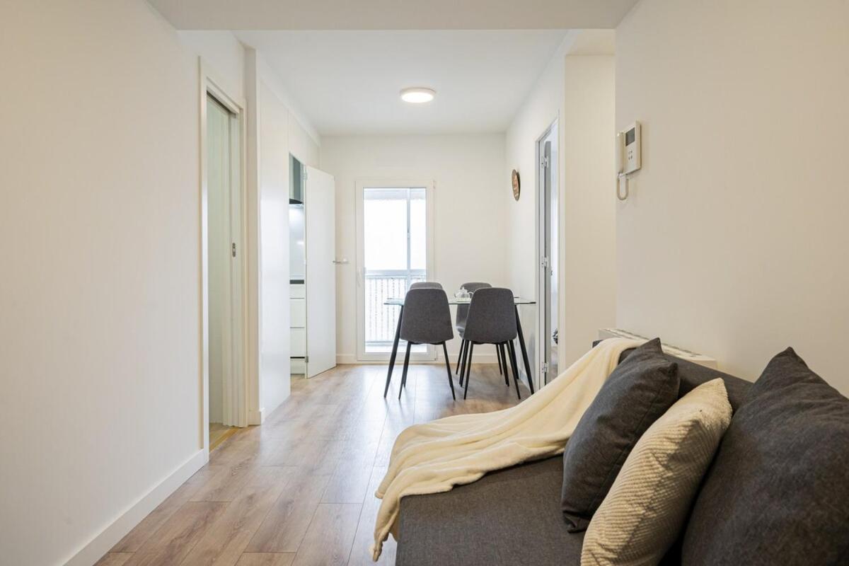 Apartment For La Vaguada 2 Temporal Pmo10