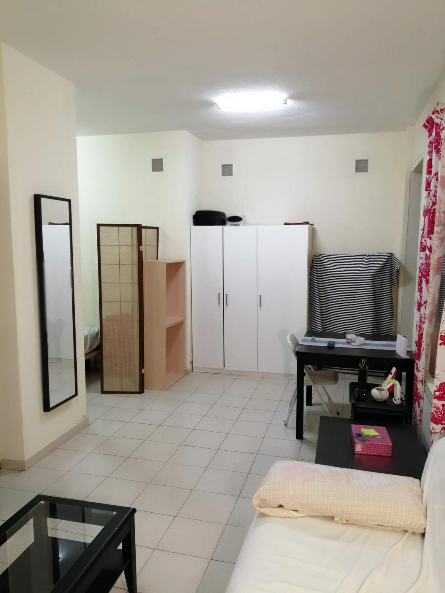 Piso Economico En Pleno Chamberi Apartment